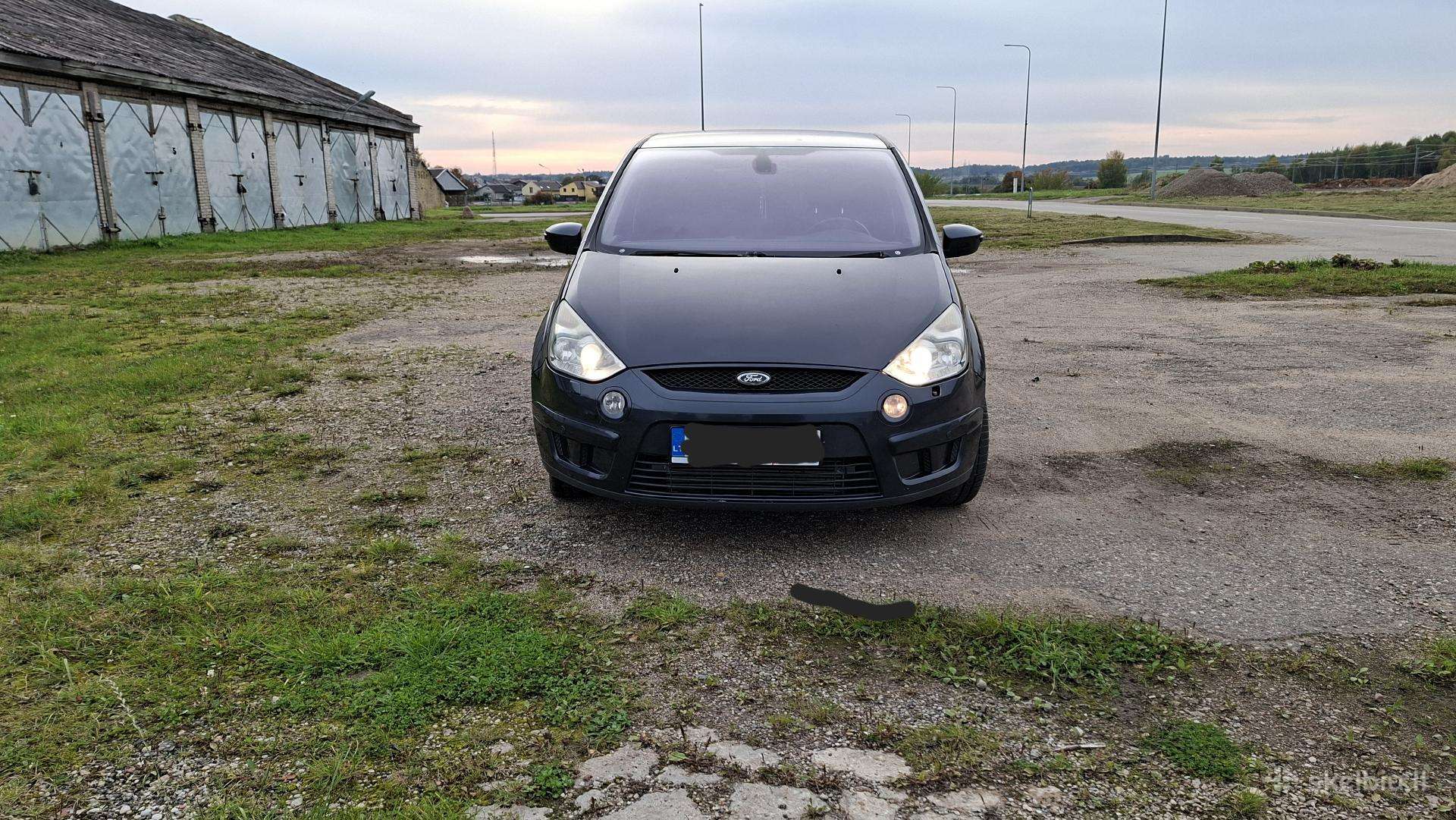 Ford smax
