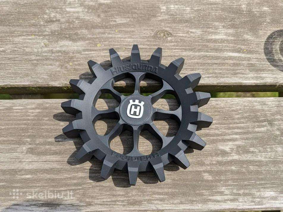 Husqvarna Automower 305 ratai