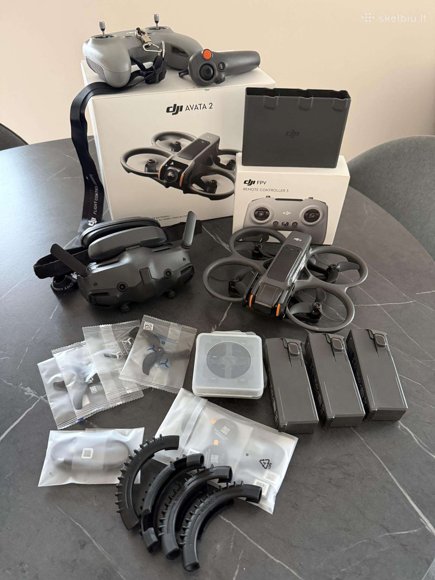Dji Avata 2 Fly more combo dronas(trys baterijos)