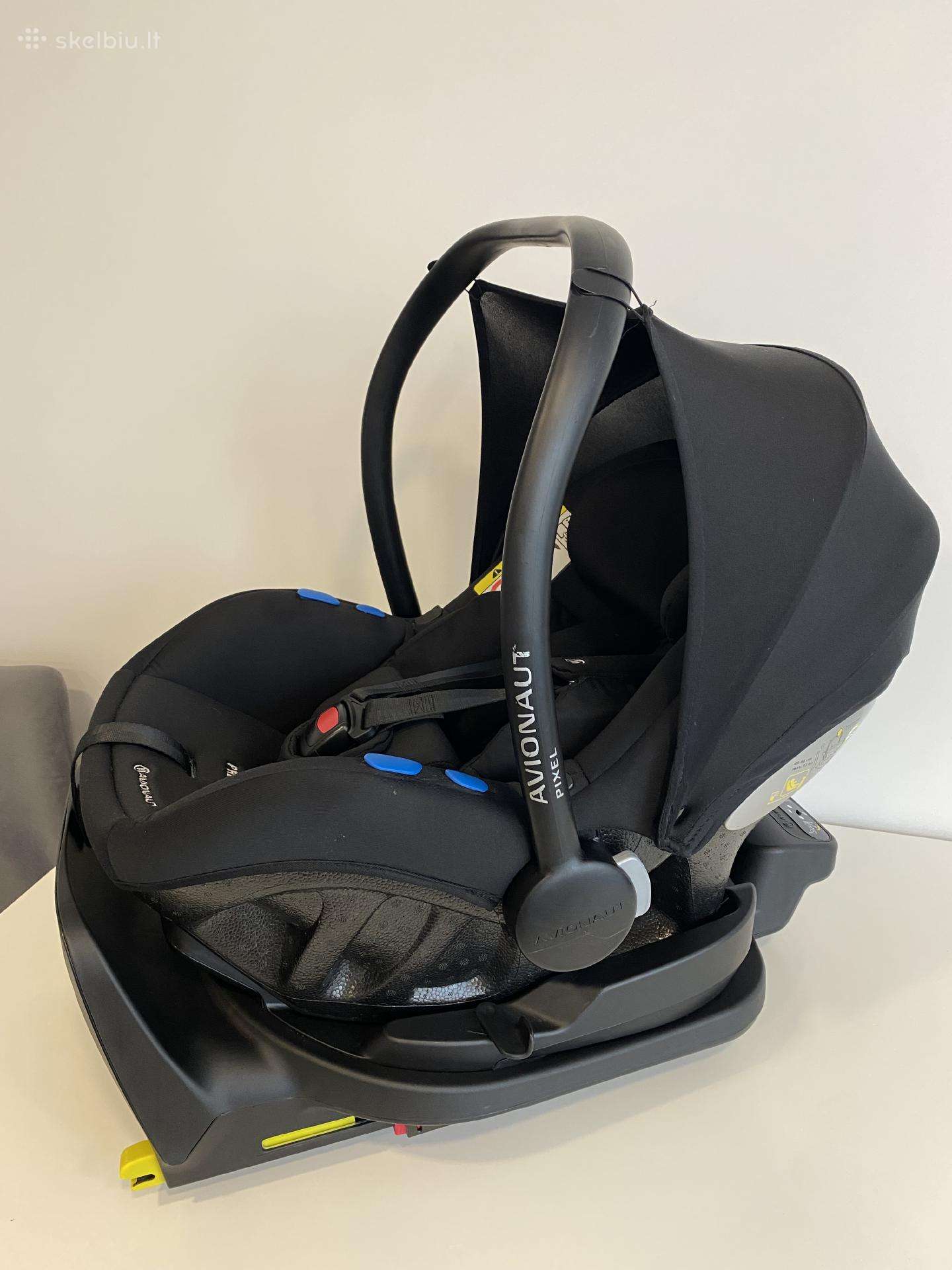Automobilio kėdutė ir isofix kėdutės bazė