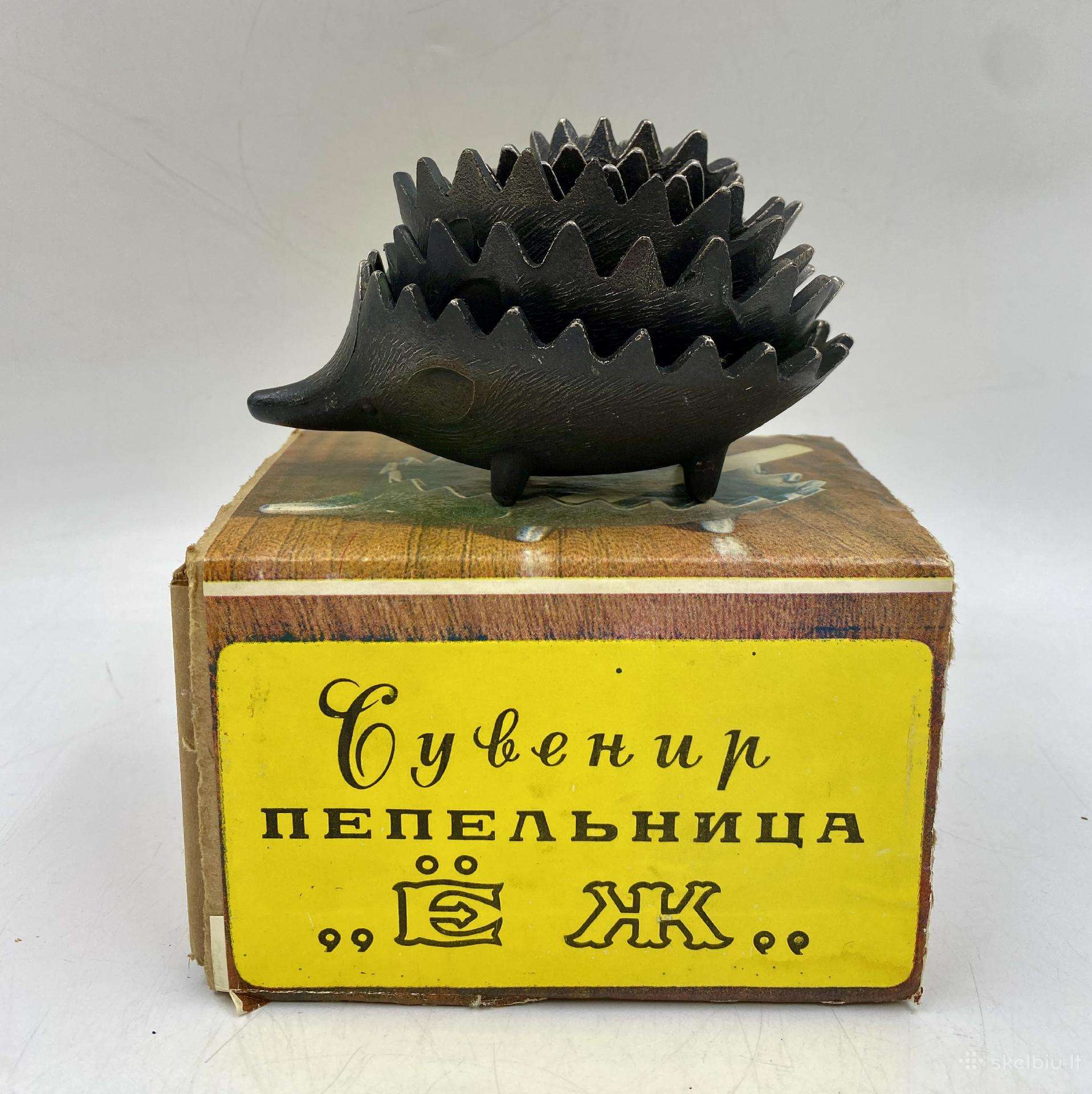 Vintažiniai ežiukai su dėžute 1983m kolekcijai