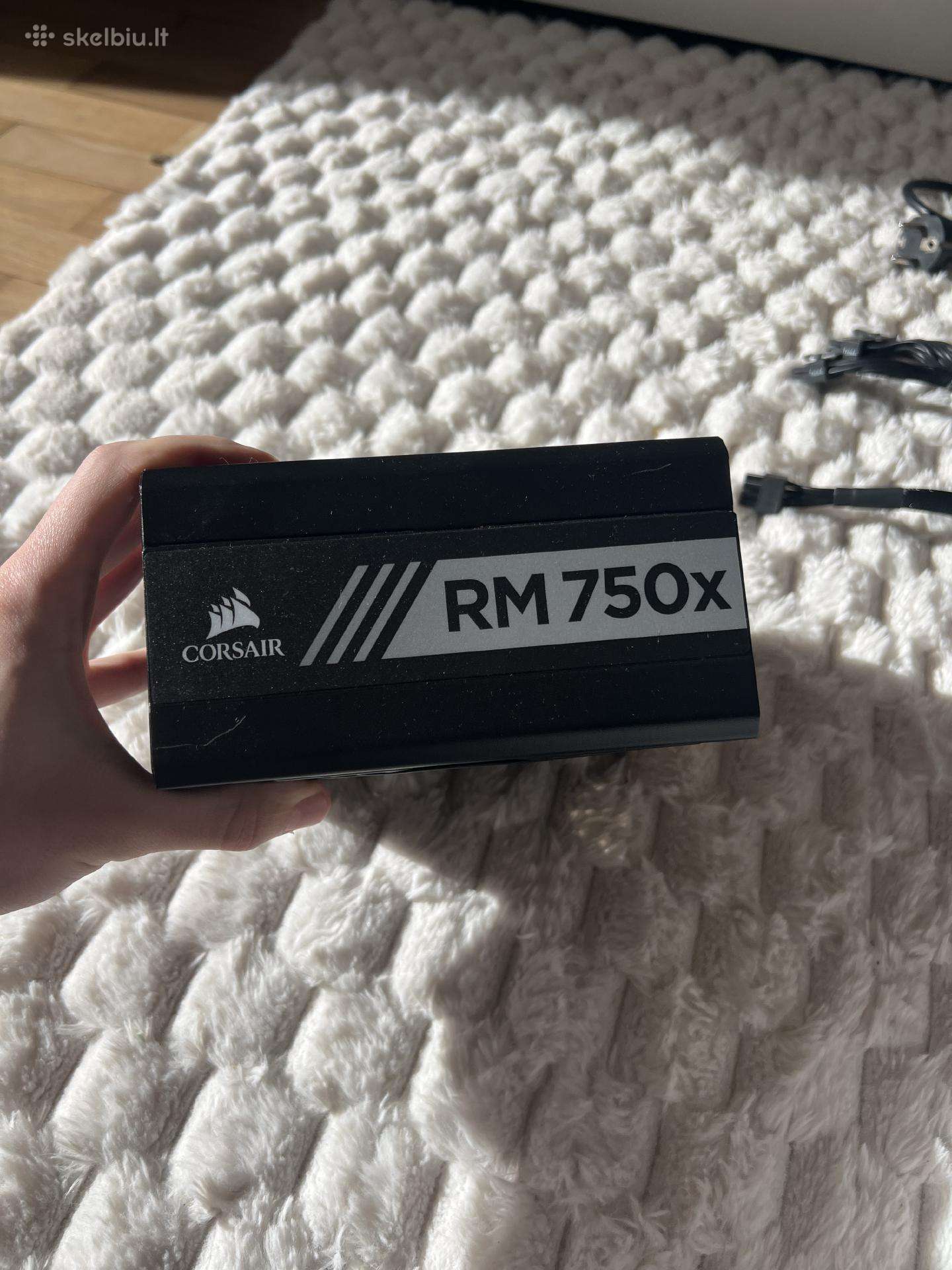 Corsair rm750x