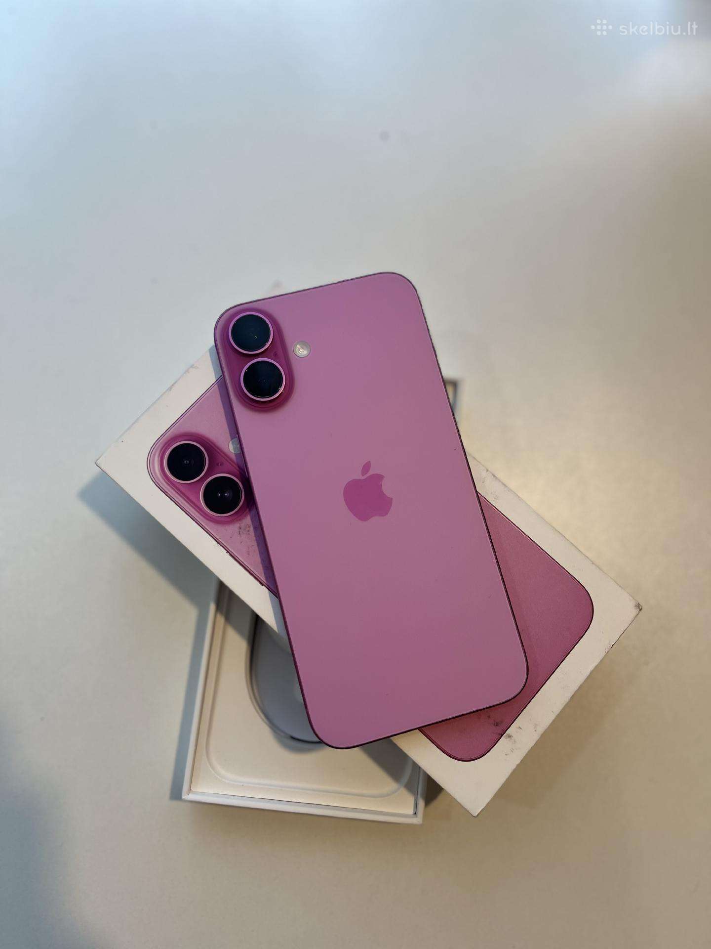 iPhone 16 plus 128gb