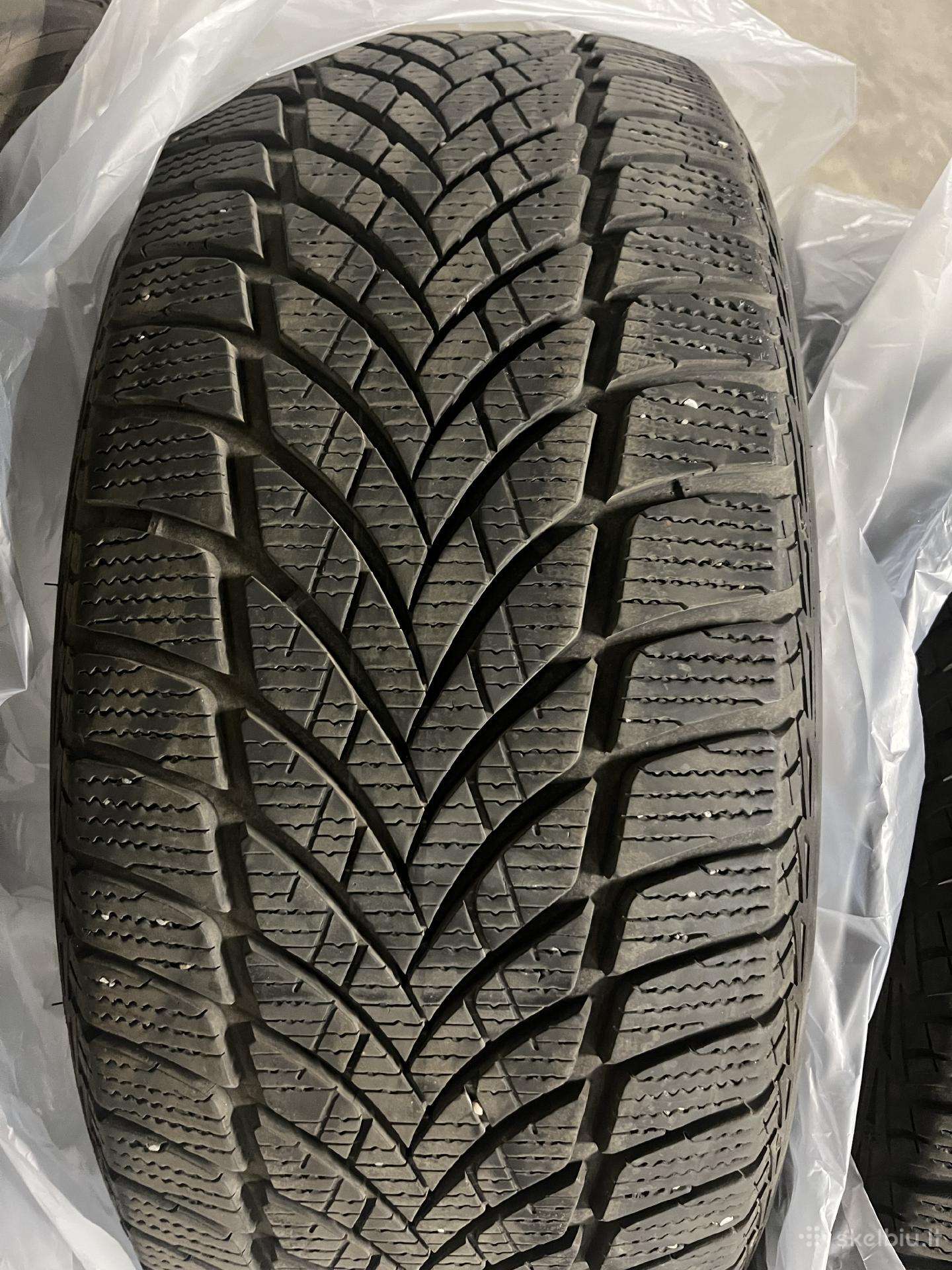 Goodyear, зимние 225/50 R18