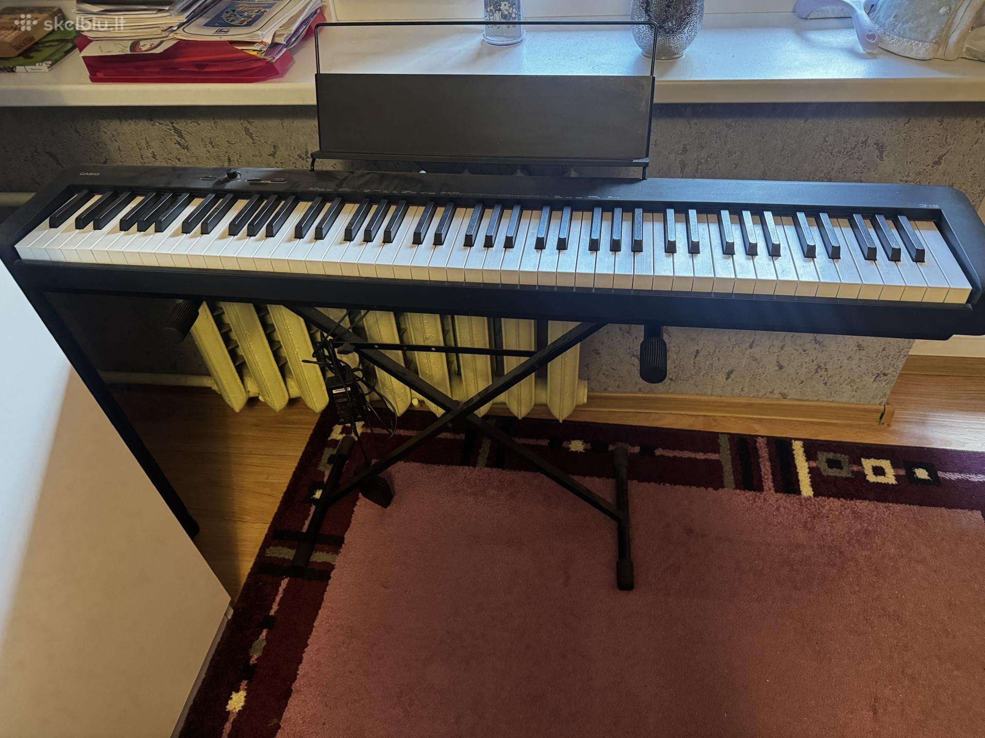 Casio sintezatorius
