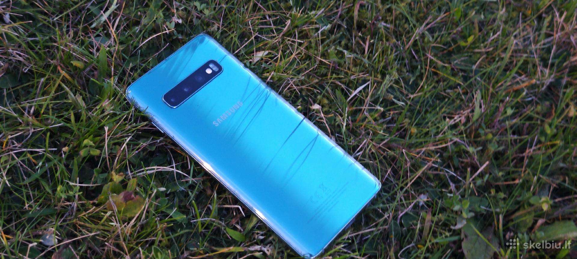 Samsung s10 su dėžute
