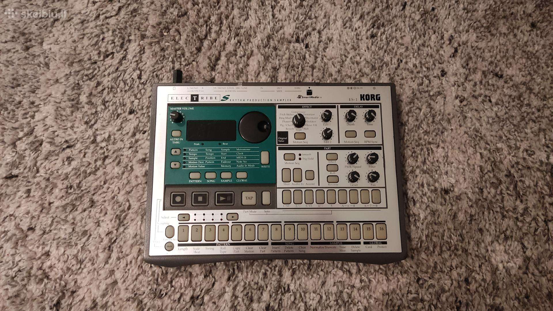 Korg Electribe Es-1 (+ 32mb atminties kortelė)