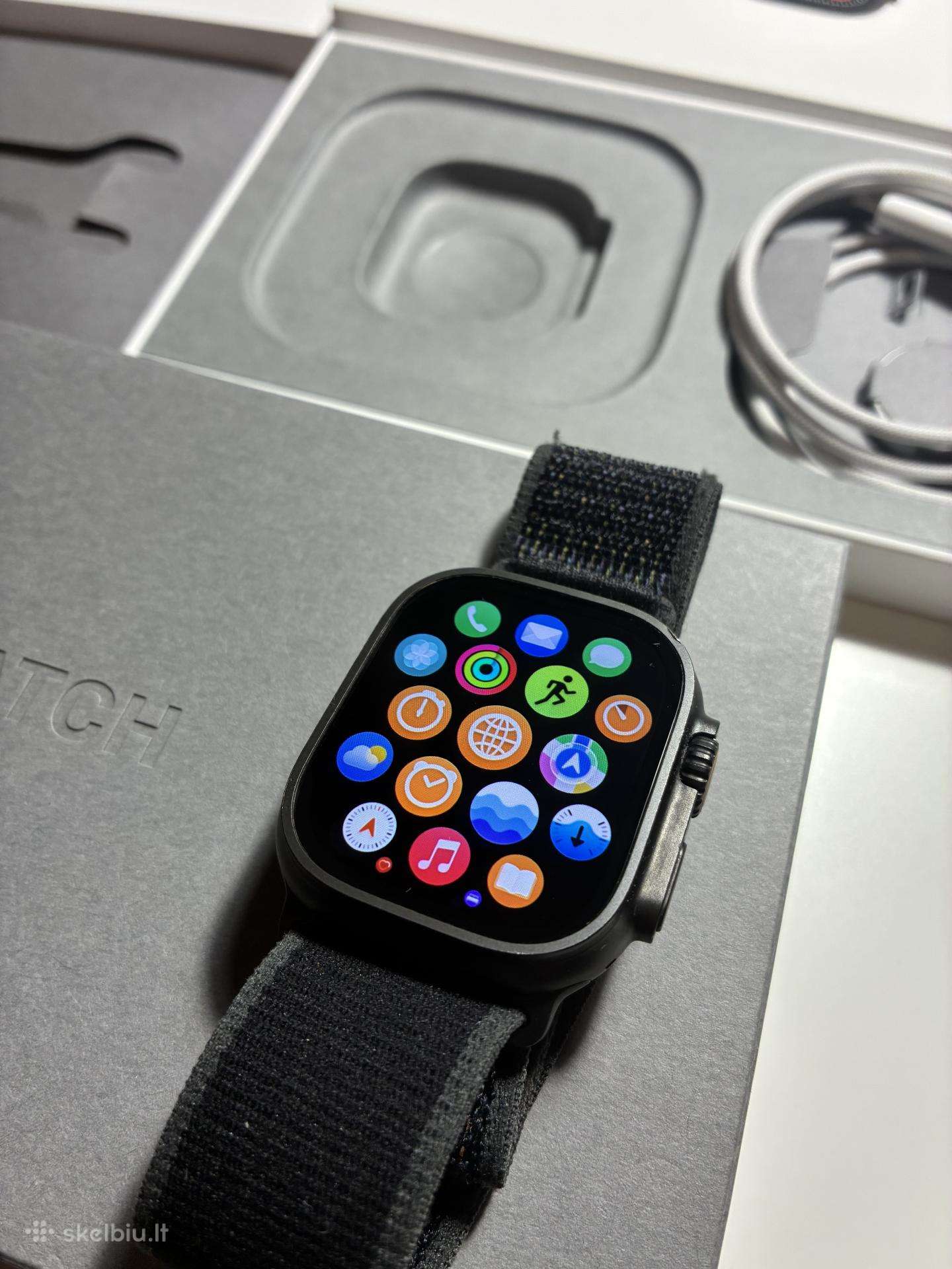 Apple Watch Ultra 2 49mm GPS + Cellular Titanium