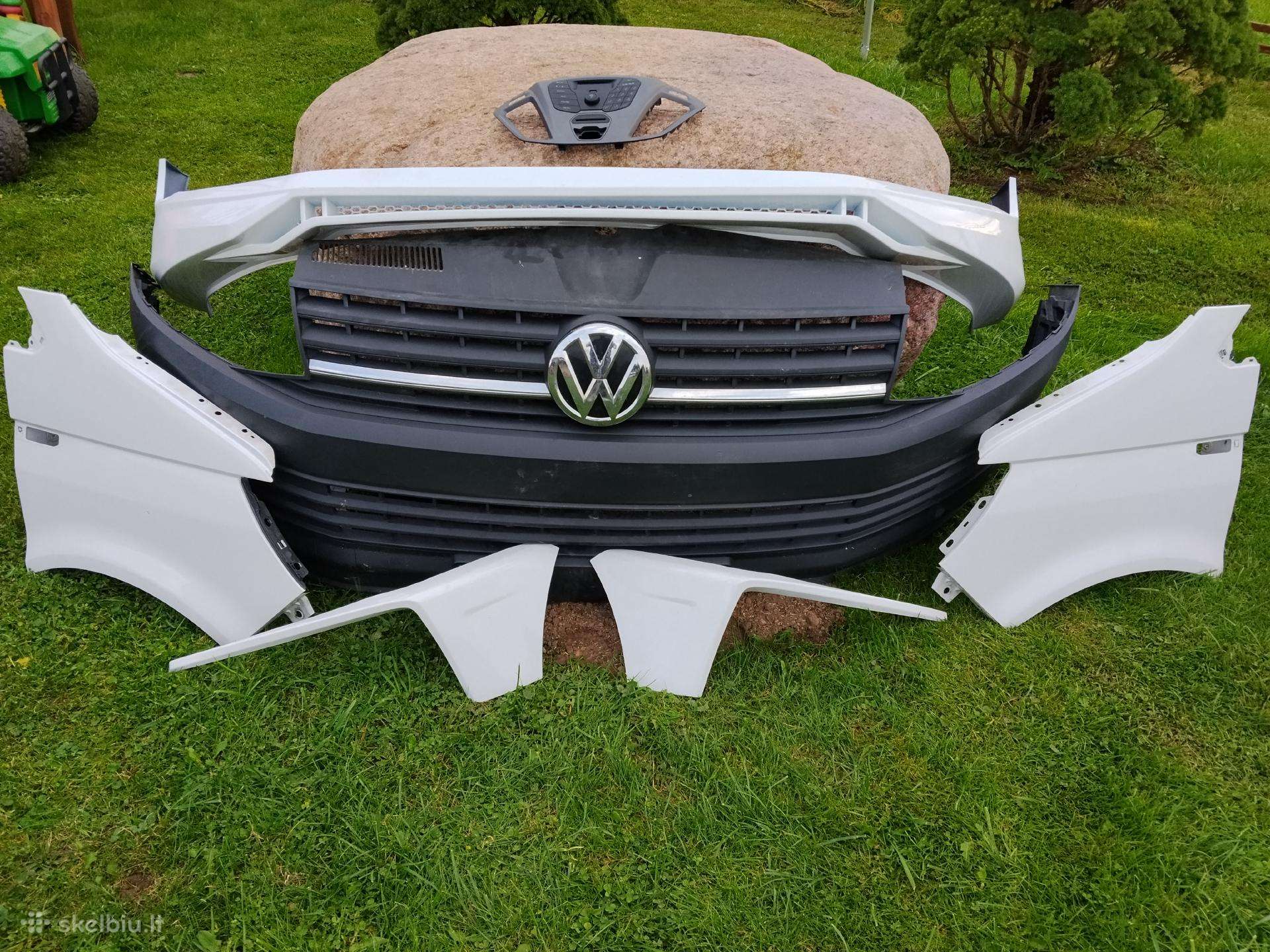 VW T6 dalys