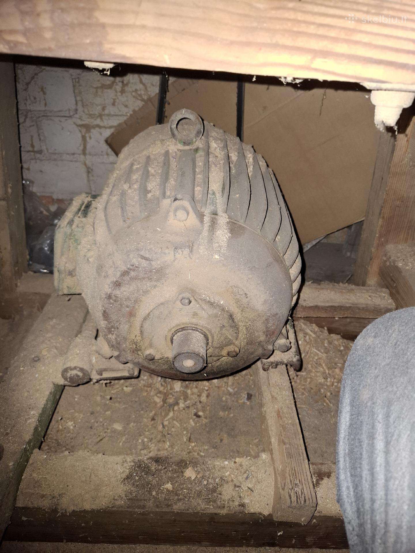 Trifazis variklis 10kw 1460 apsukos, 103kg
