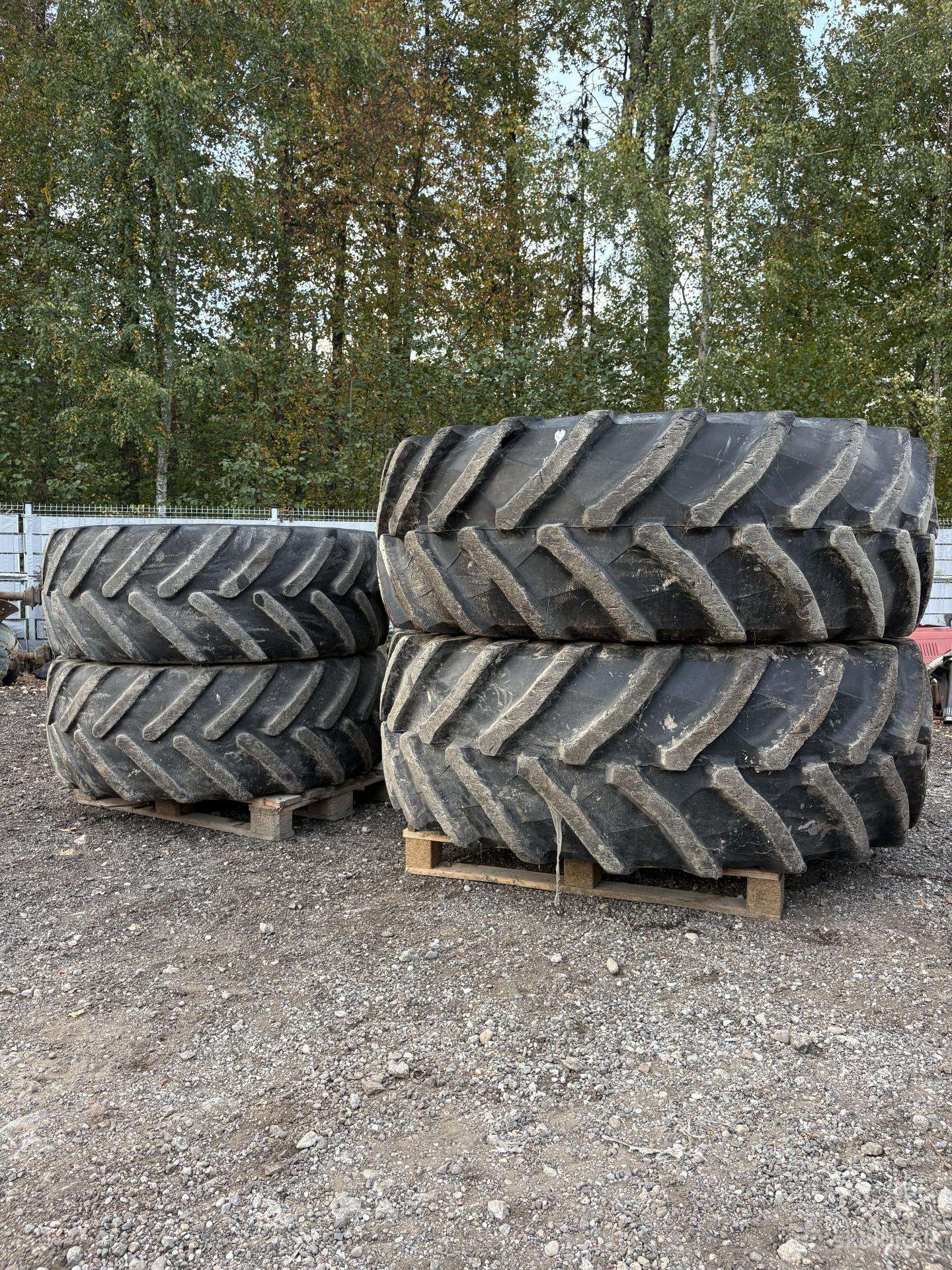650/65r42 540/65r30 traktoriaus ratų komplektas