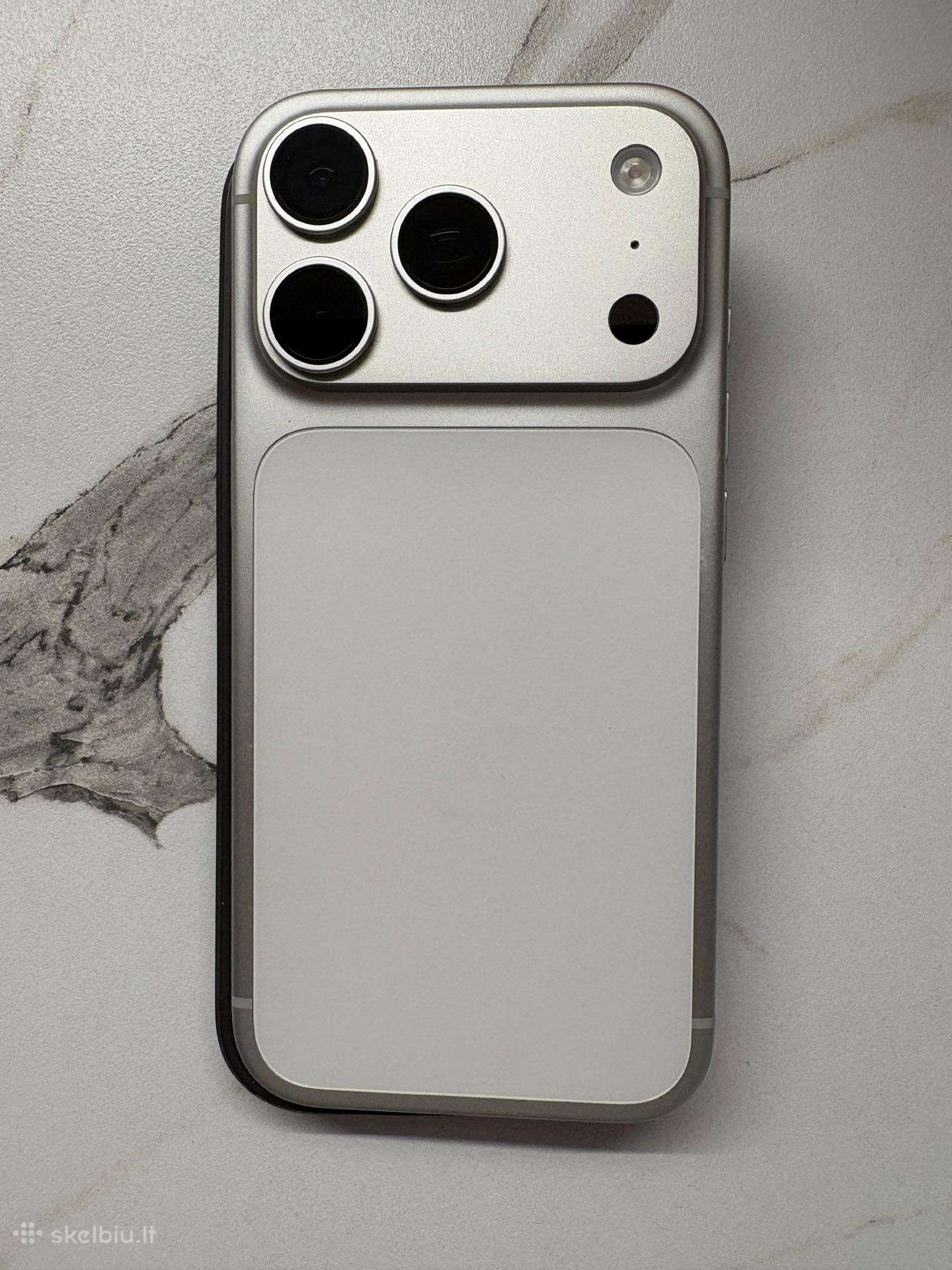 iPhone 17 Pro Silver 256gb
