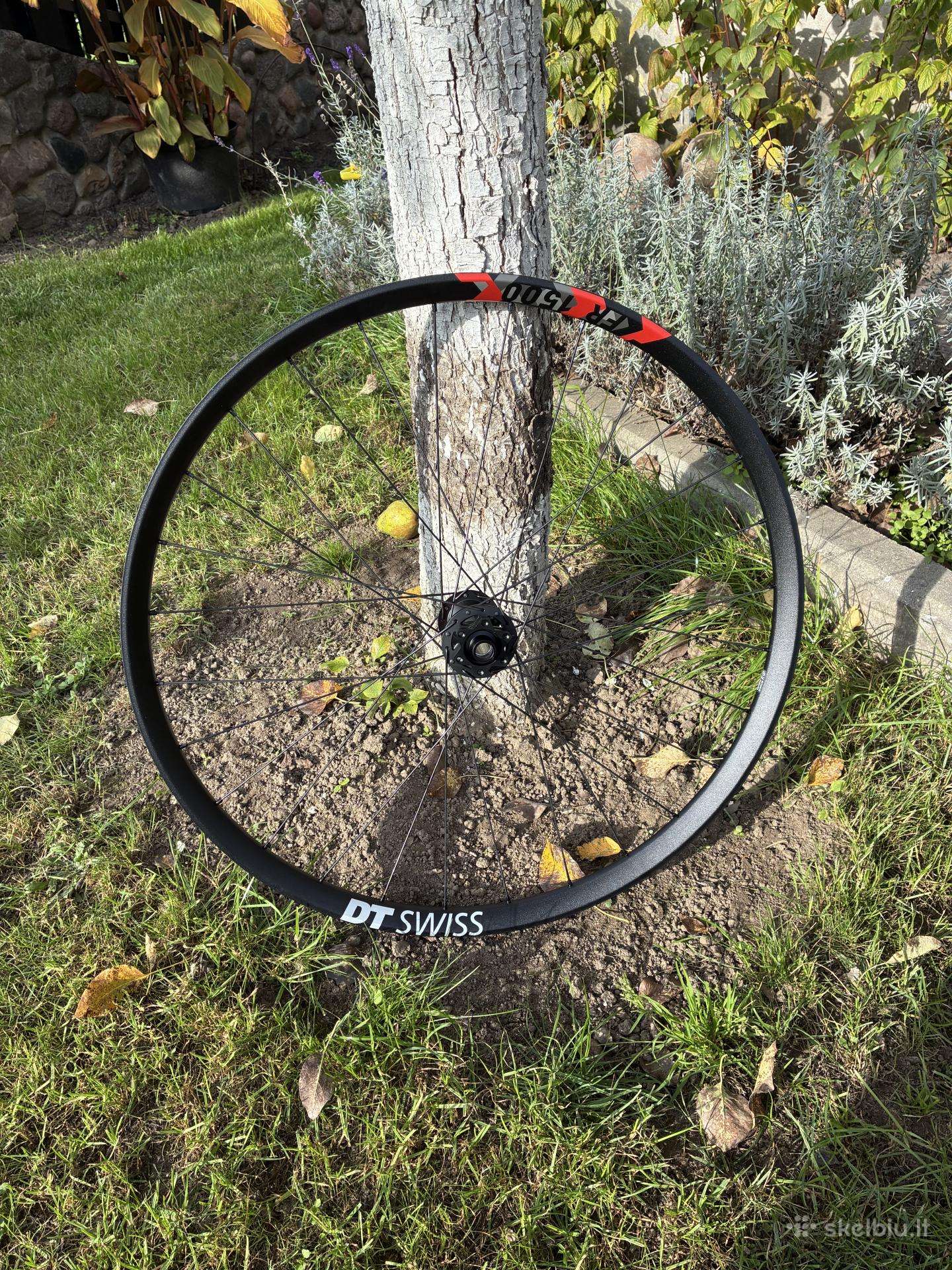 DT swiss ratas priekinis fr 1500