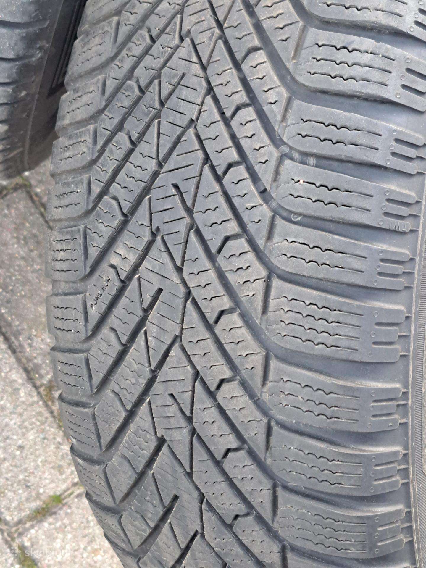 Pirelli, зимние 215/60 R16