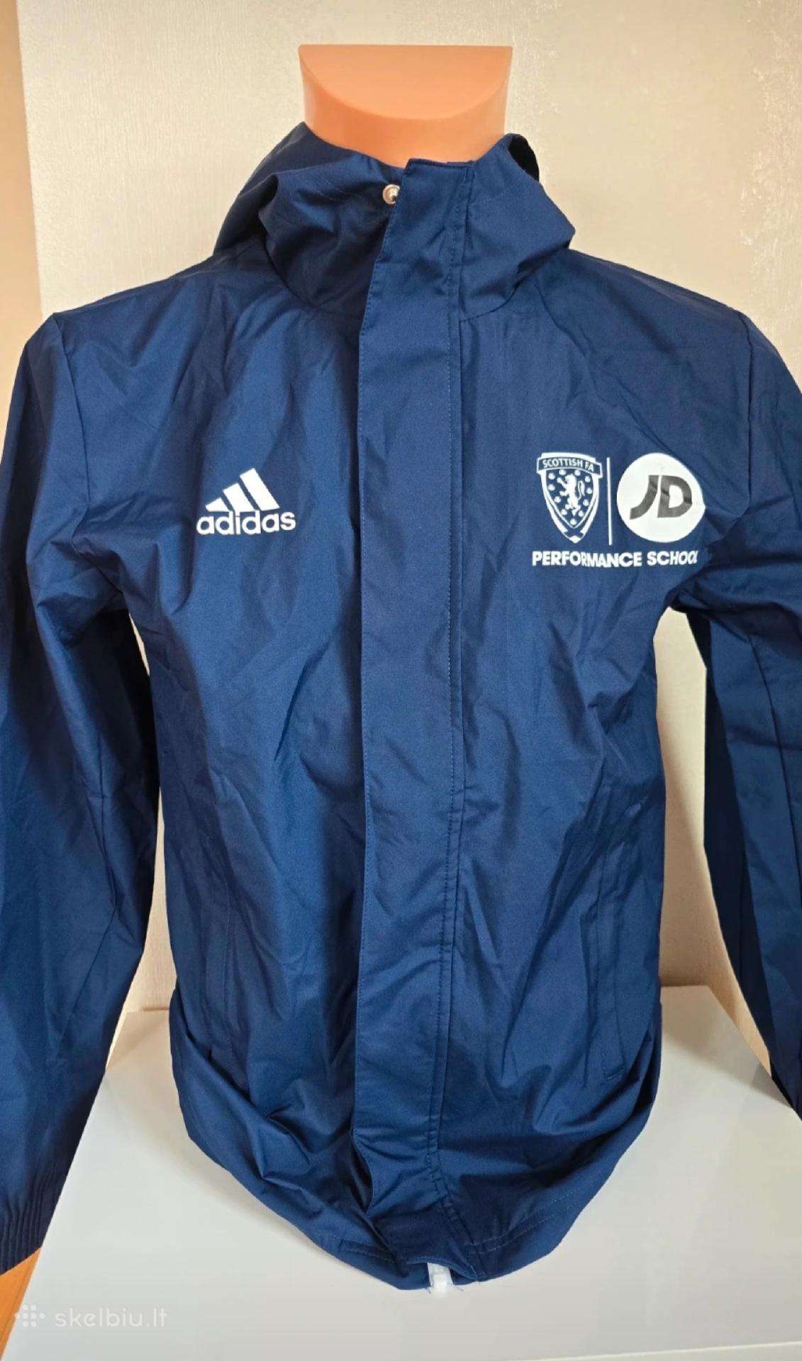Nauja adidas striukė