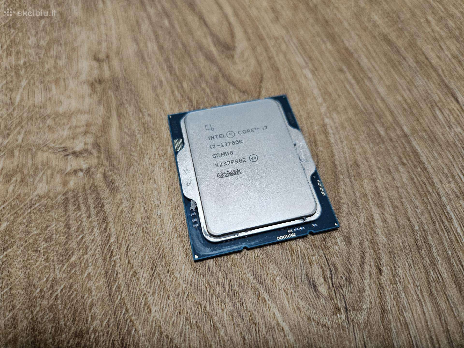 Intel i7 13700k
