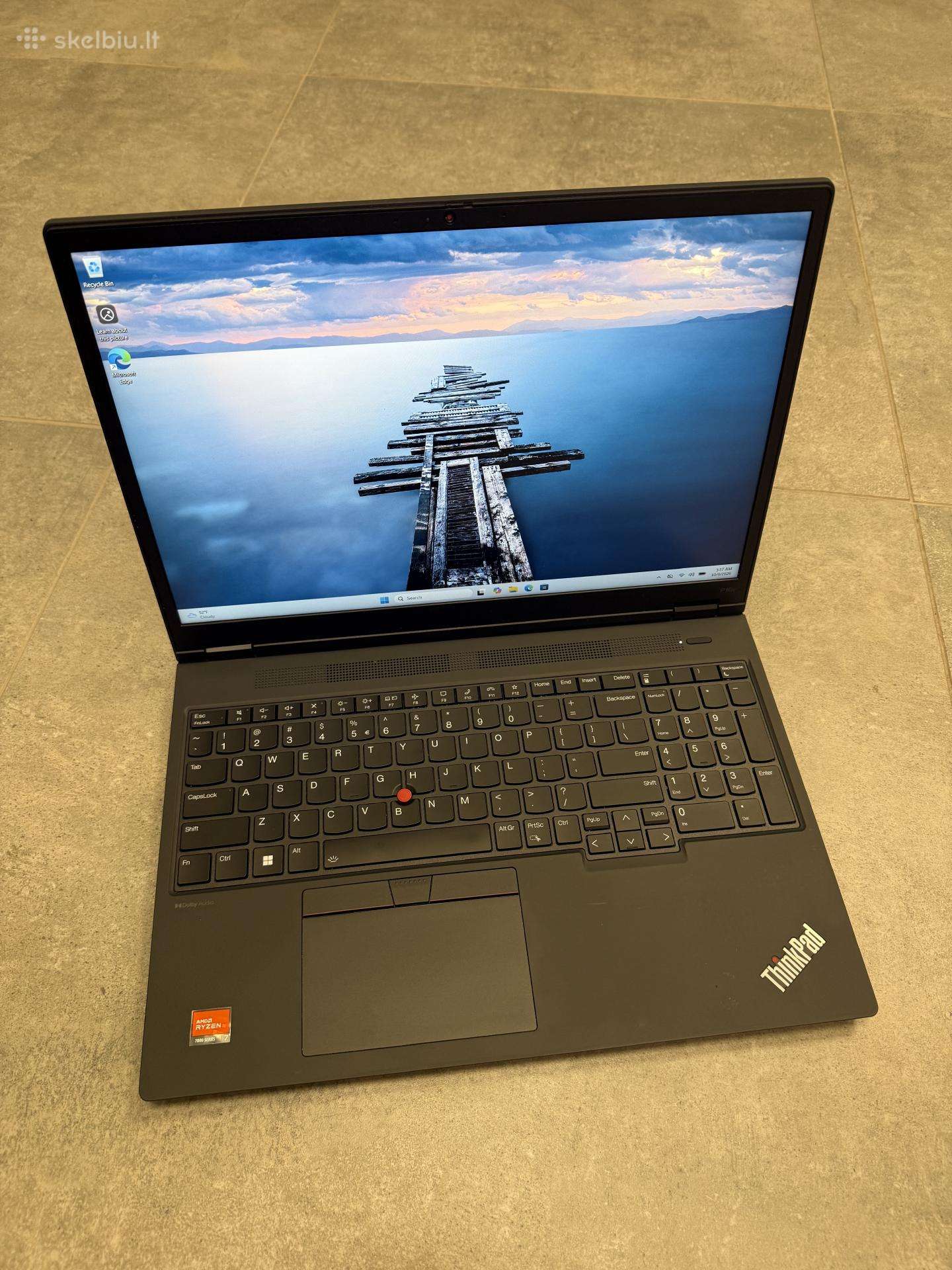 Lenovo Thinkpad P16v Gen1 Ryzen 7 / 32gb / 1tb