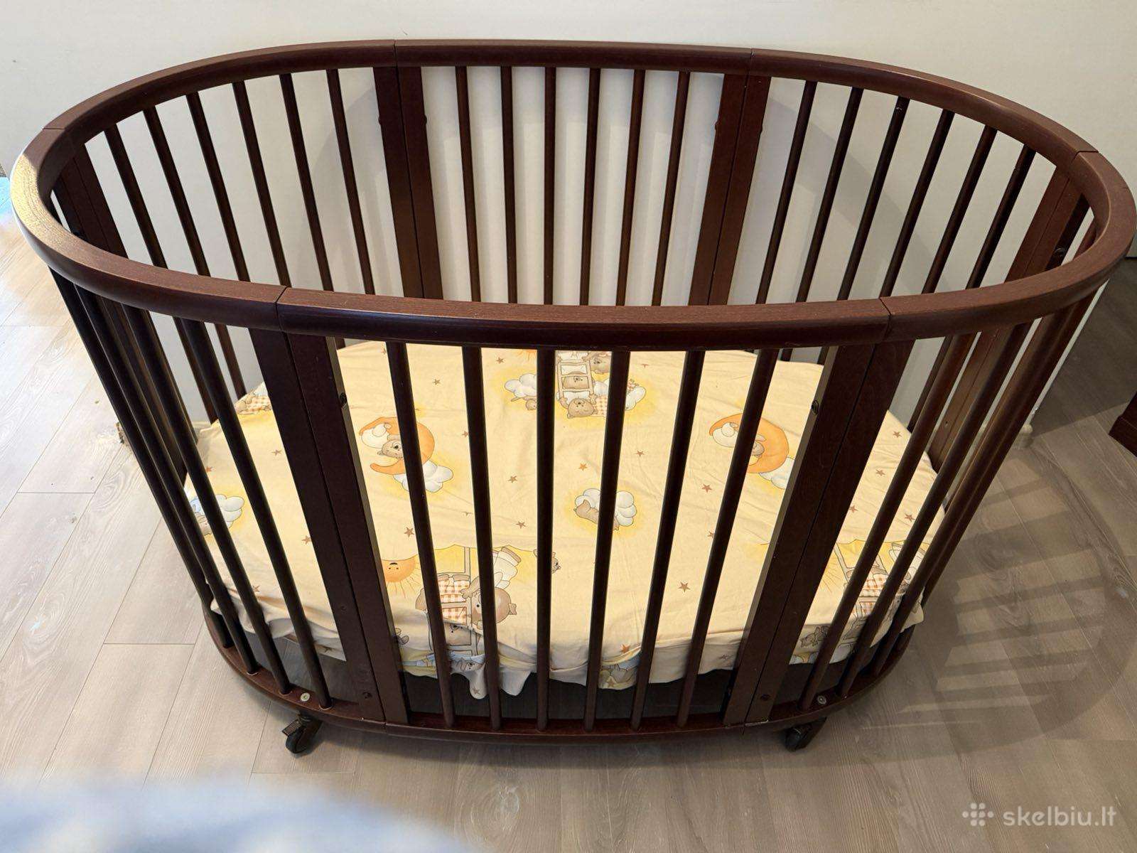 Stokke rinkinys naujagimiui.