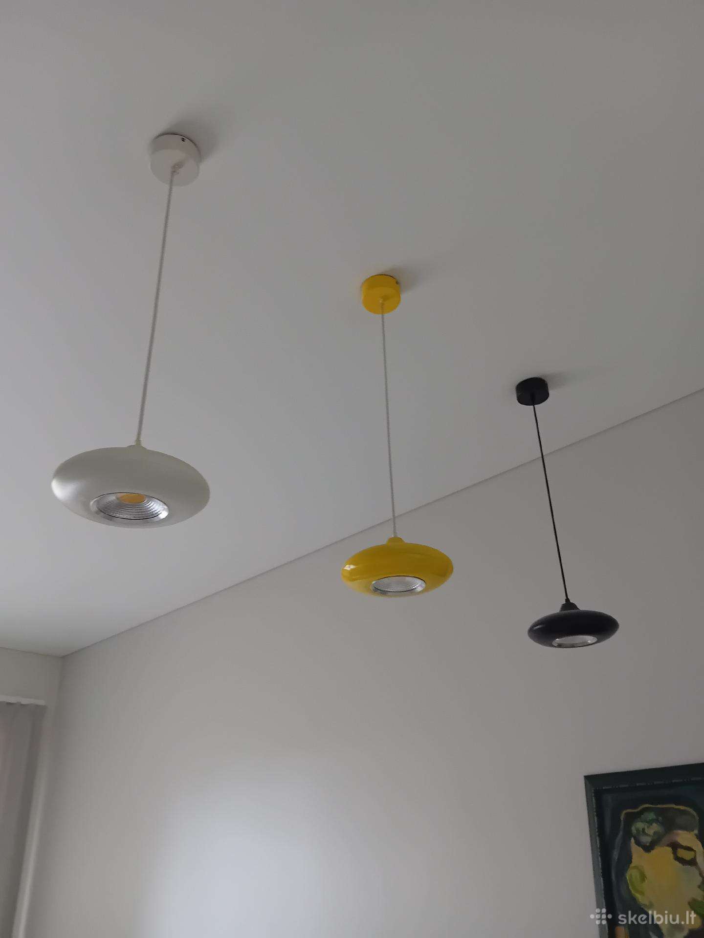 Pakabinami LED šviestuvai