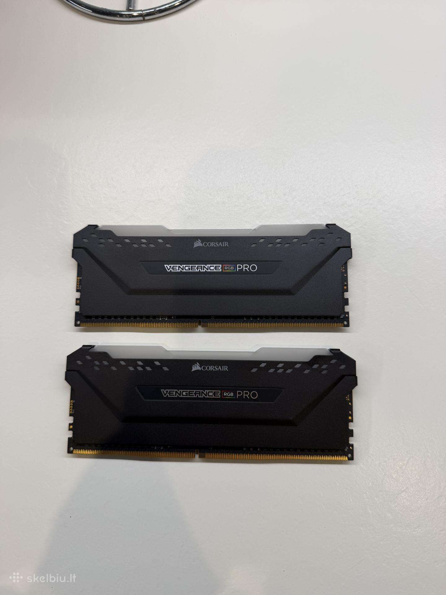 Corsair Vengeance Rgb Pro 16 GB Ddr4 3200 MHz