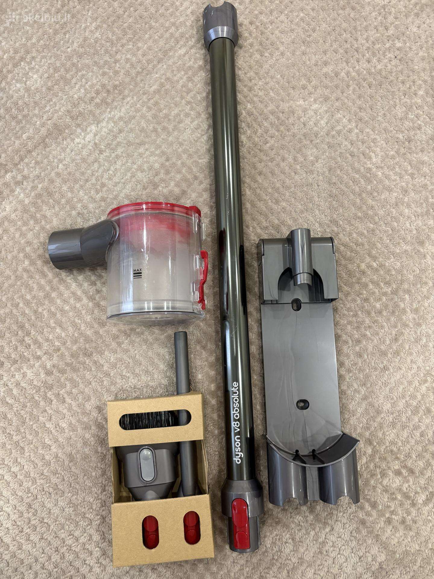 Dyson V8 siurblio dalys (priedai )