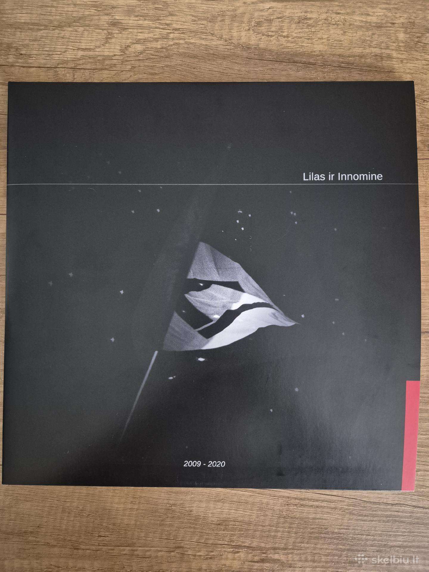 Dviguba vinilinė plokštelė-lilas ir Innomine