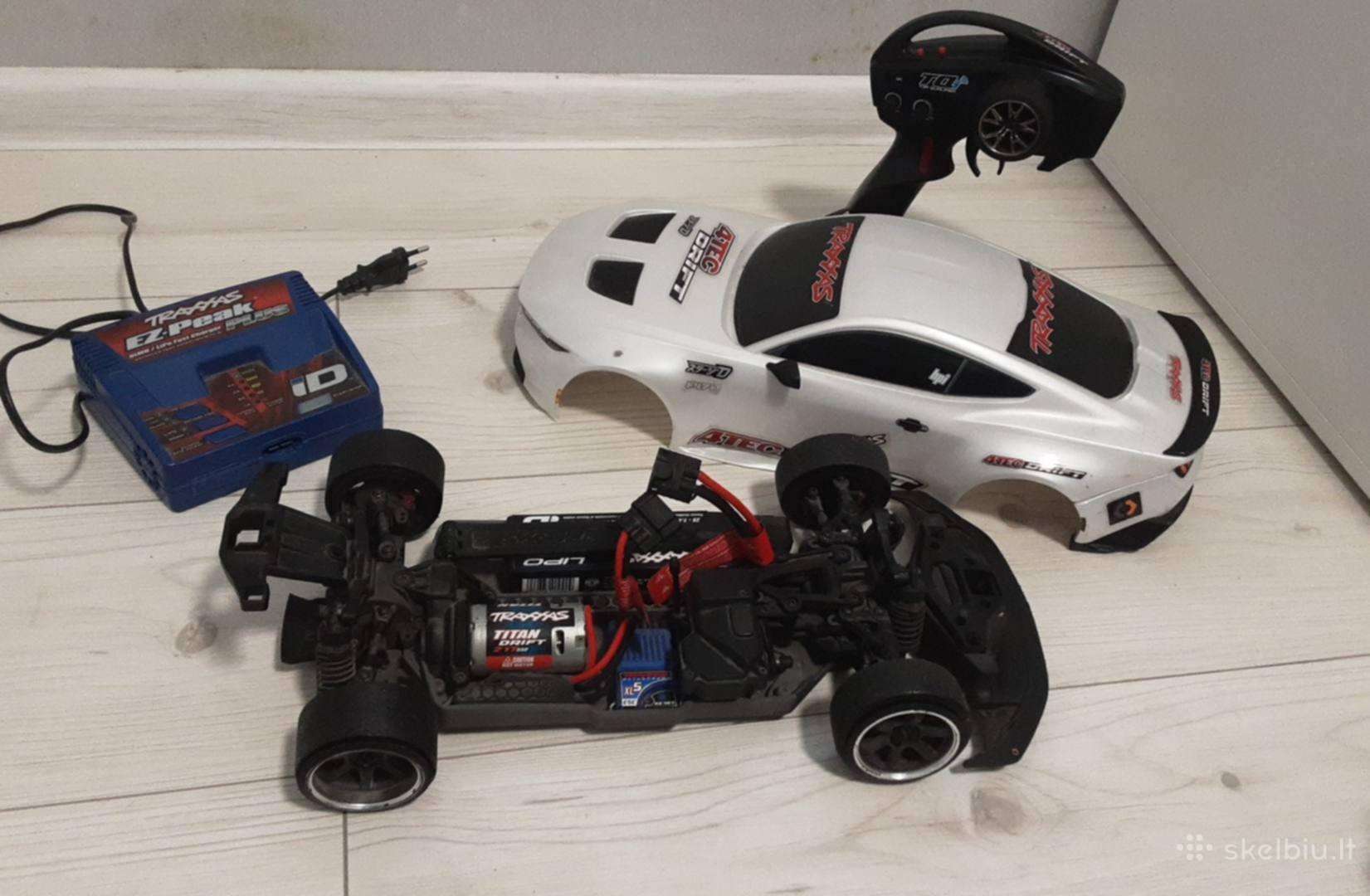 RC drift mustang traxxas