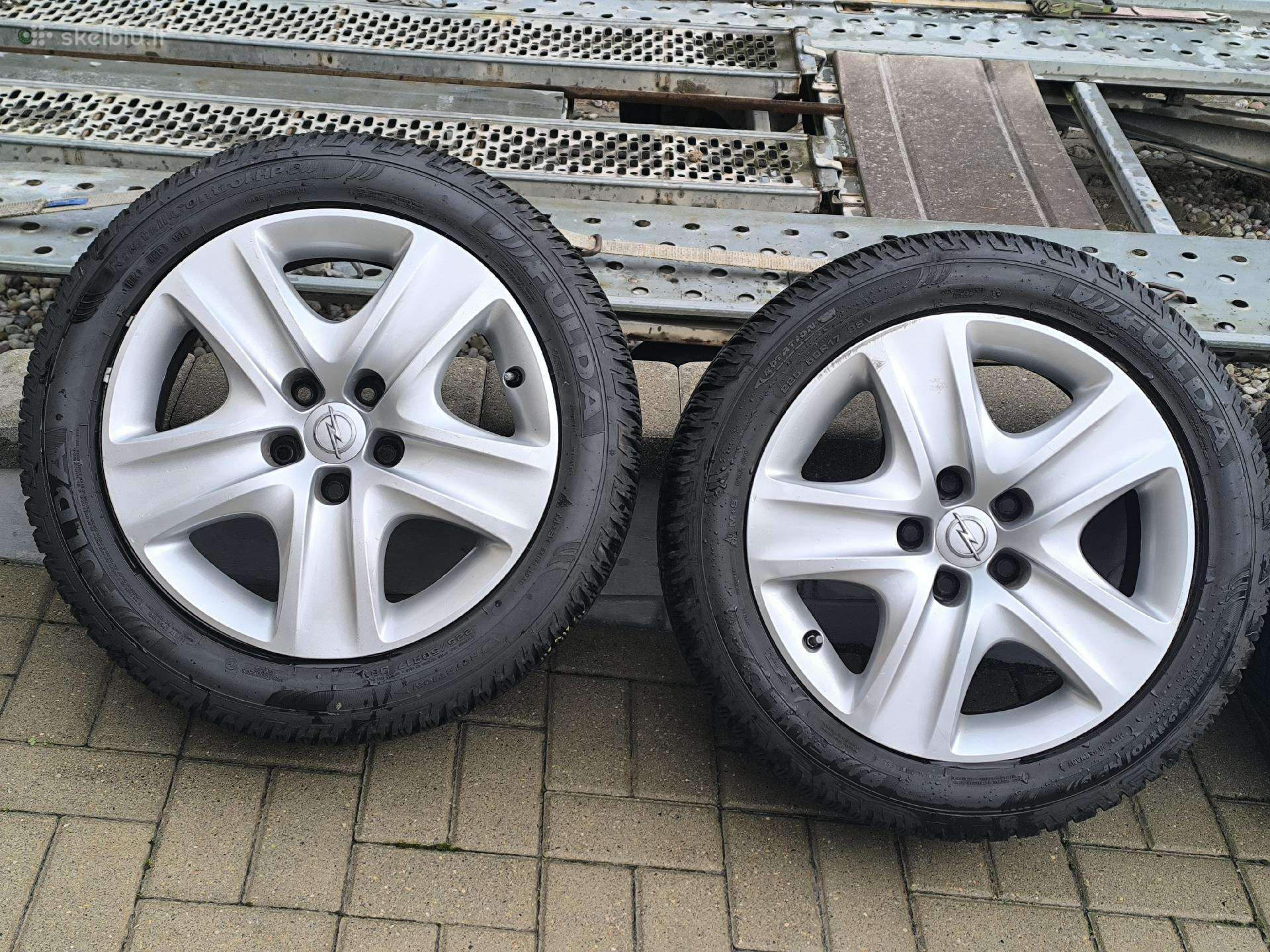 Fulda, зимние 225/50 R17