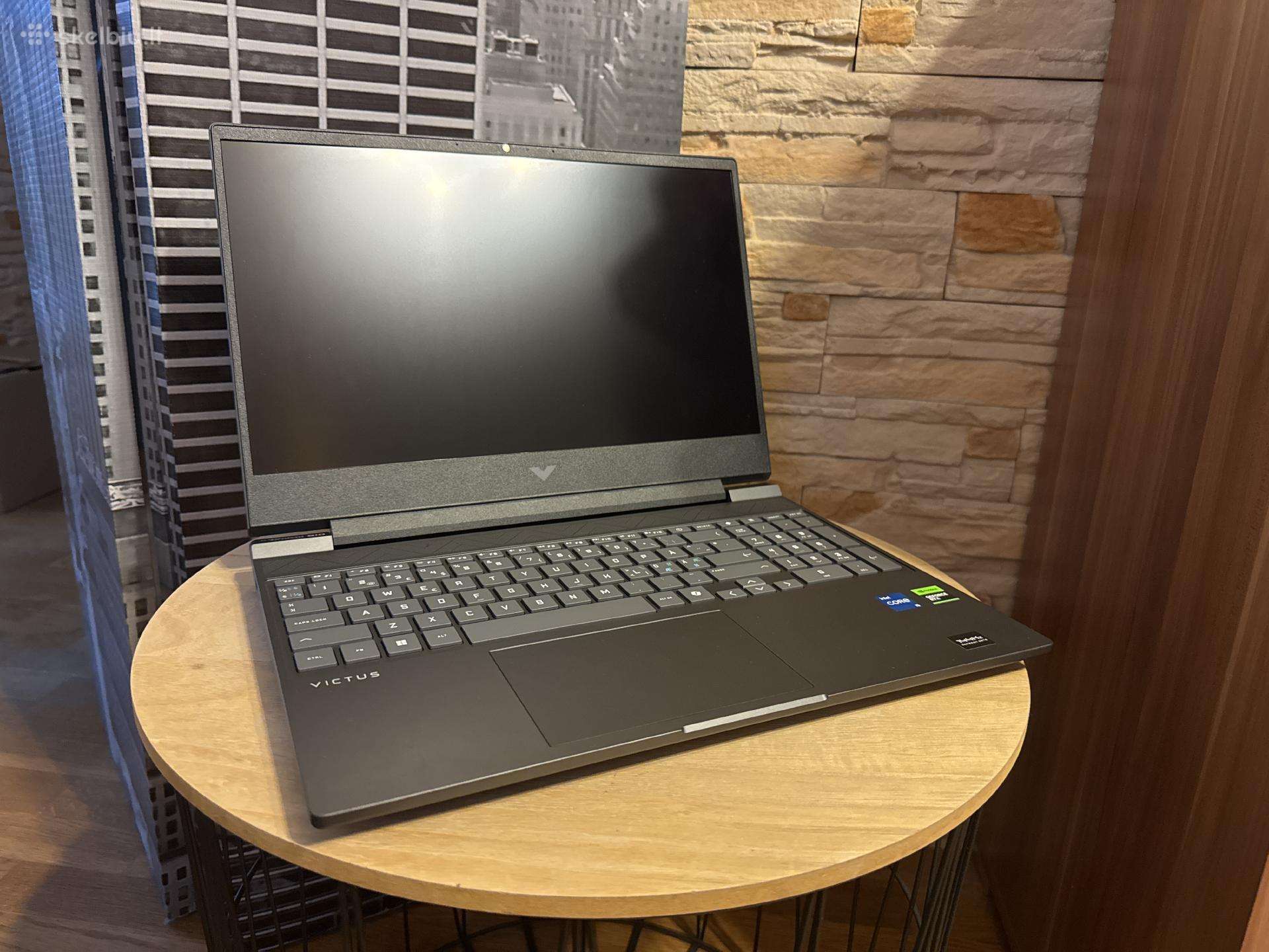 Hp Victus