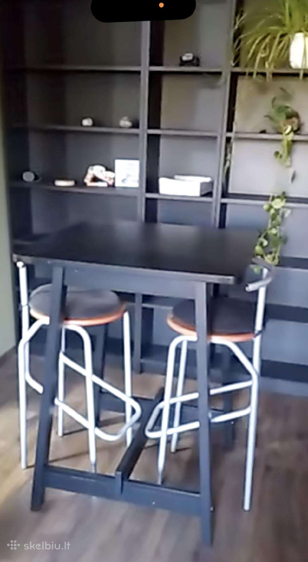 Ikea baro stalas ir kėdės