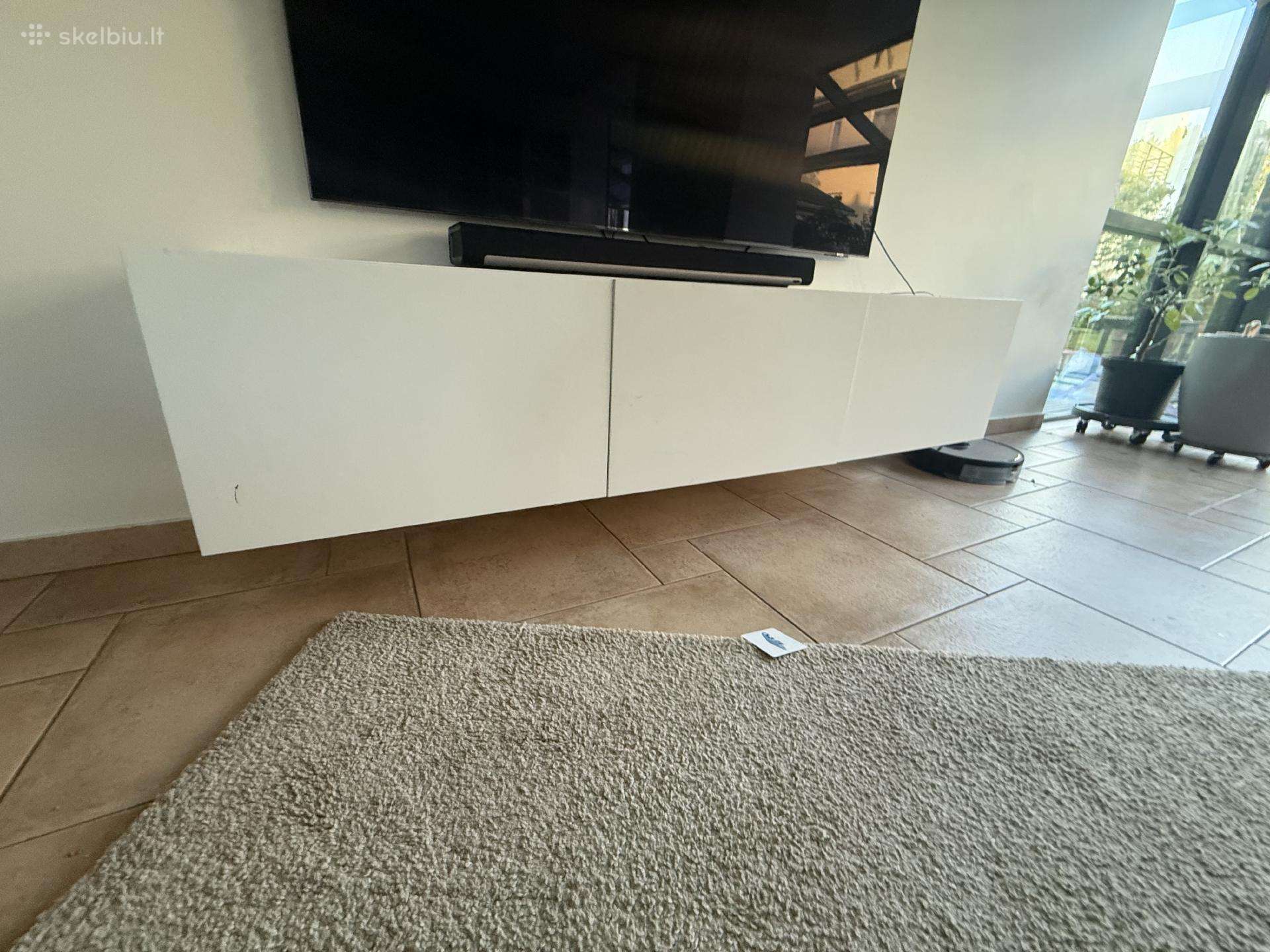 TV kabinama spintelė