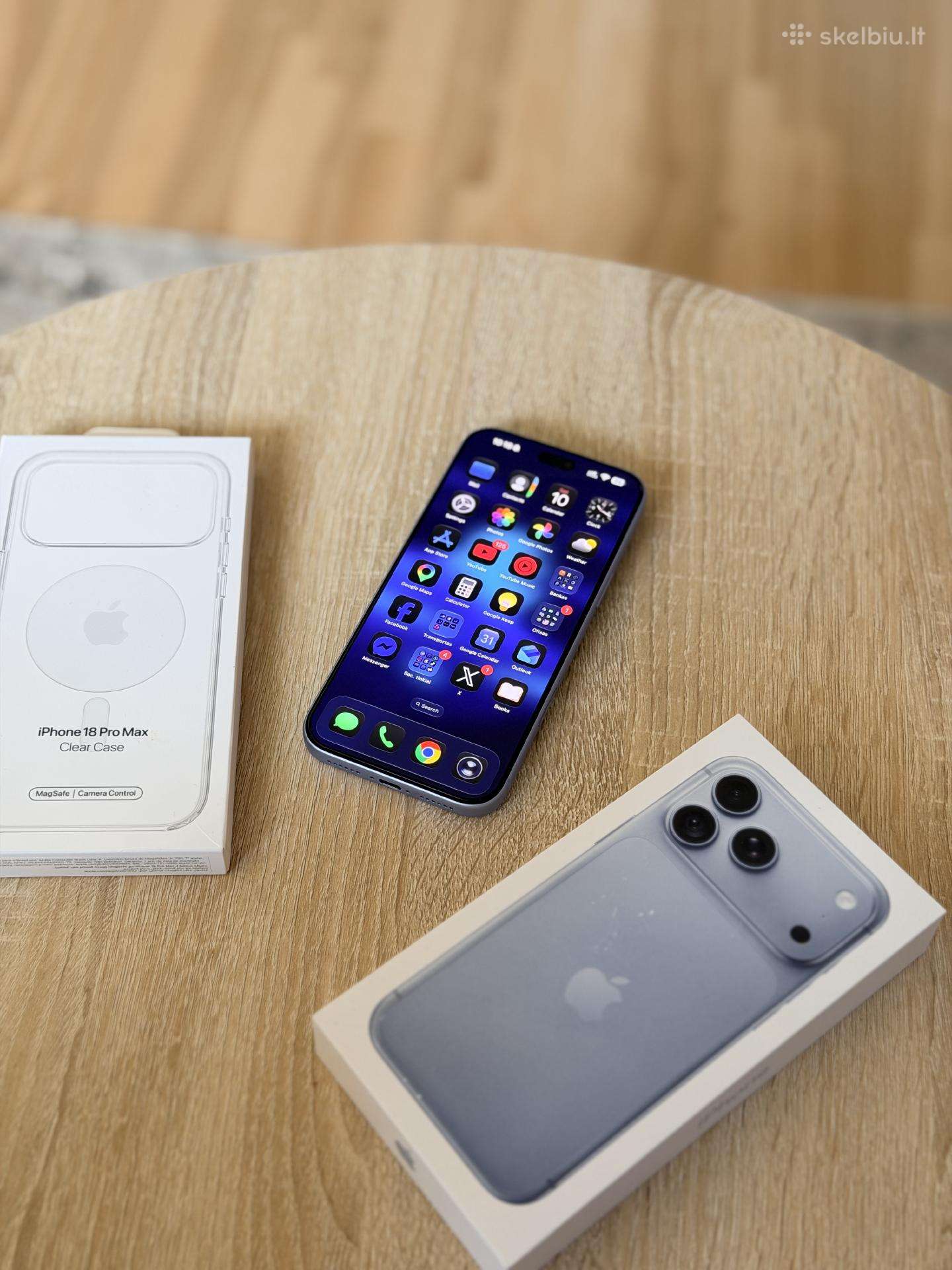 Apple iPhone 18 Pro Max, Glacier + Clear Case