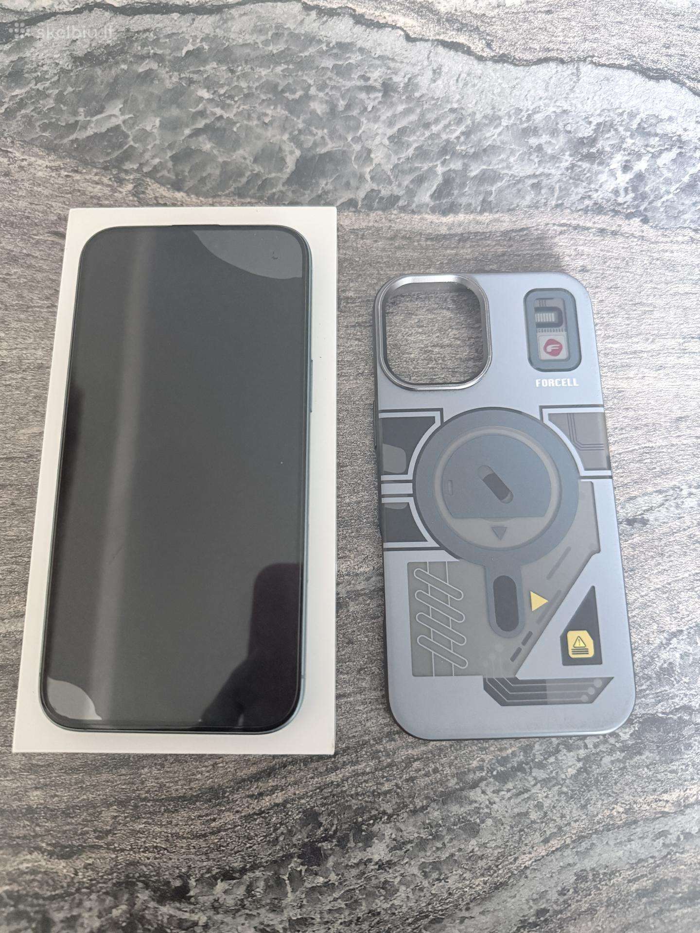 iPhone 16 plus