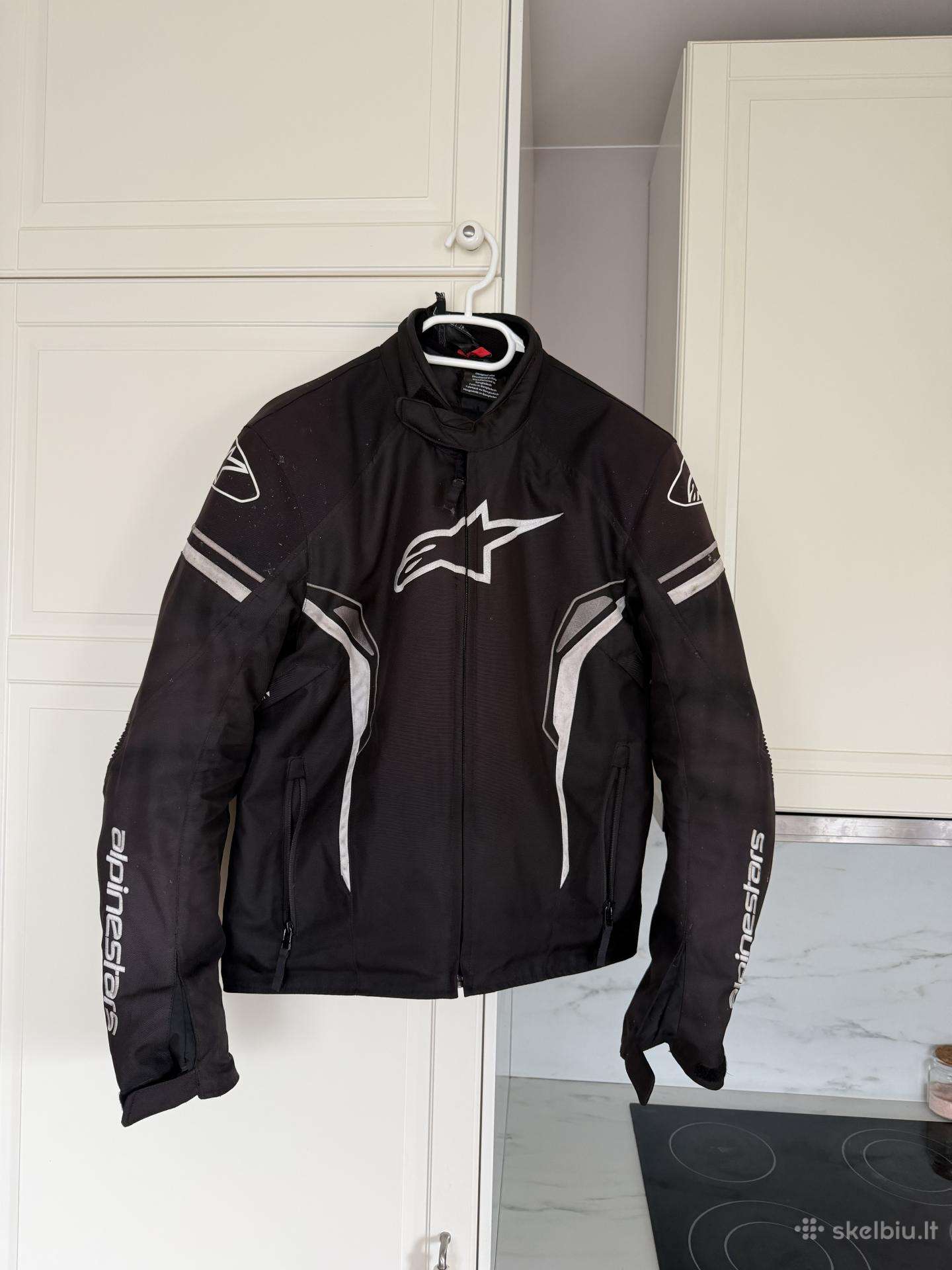 Parduodama geros bukles moto striuke Textile jack