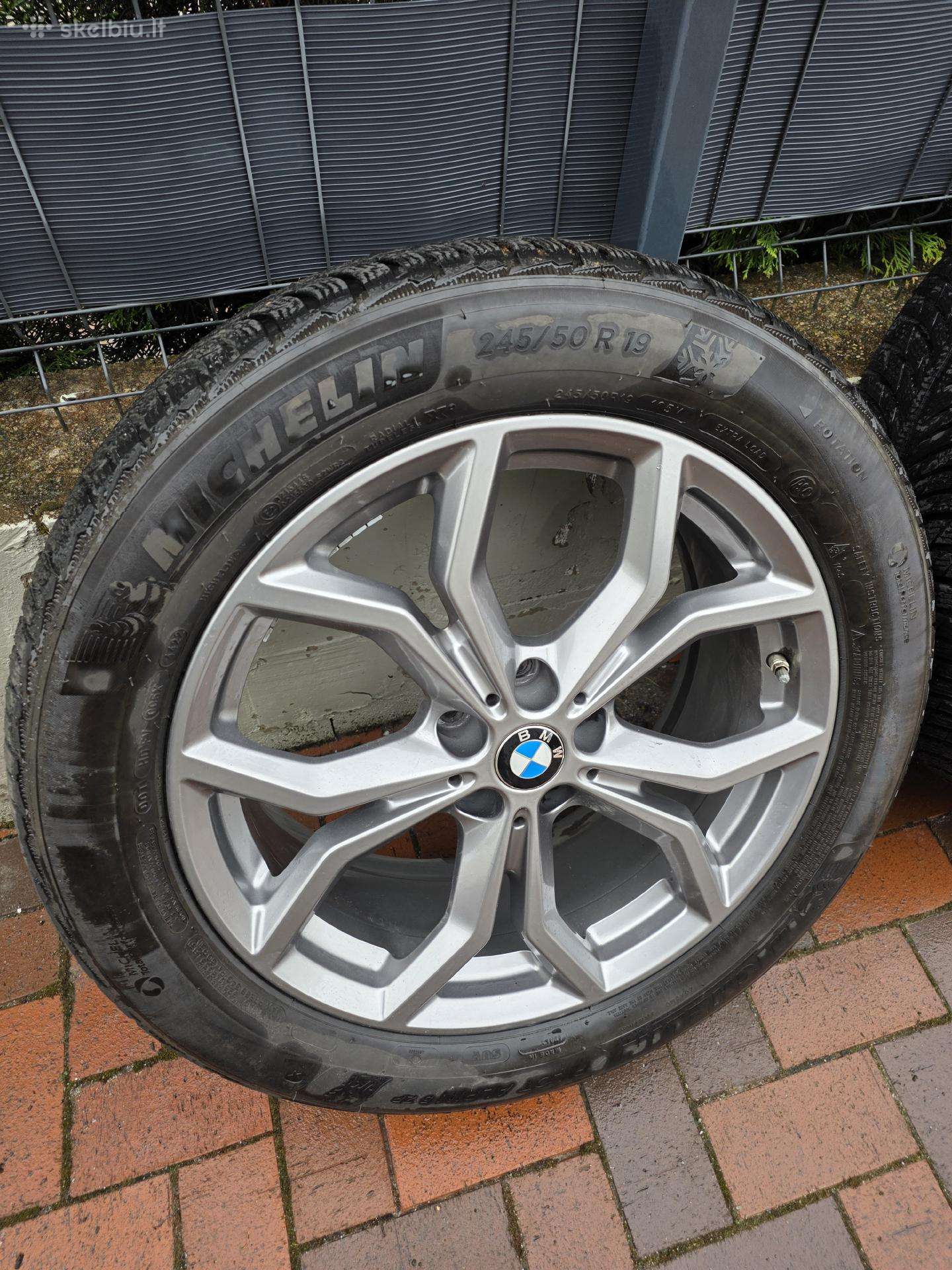 Bmw x3/x4 R19 originalūs ratlankiai su žieminėm