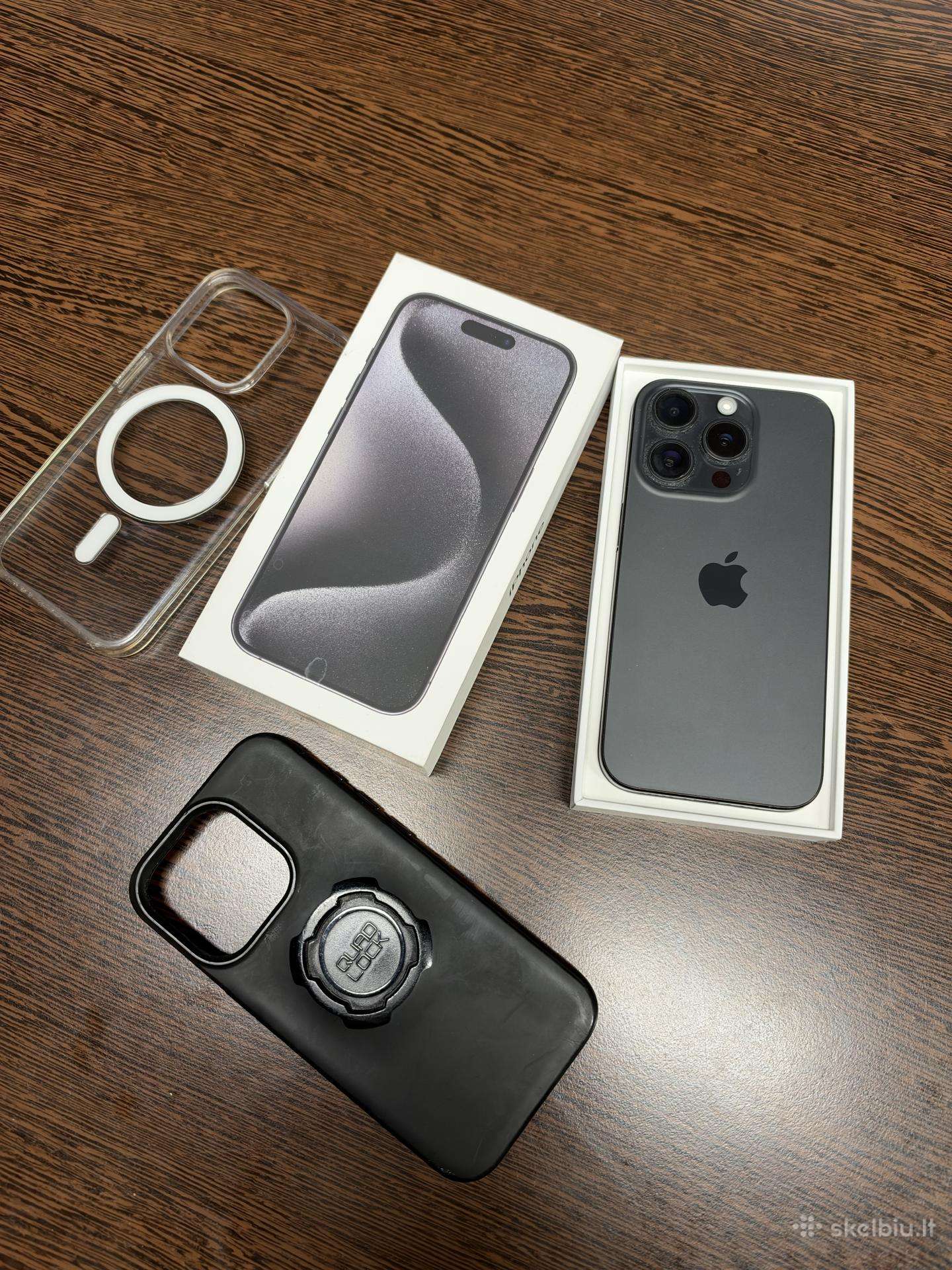 iPhone 15pro 128gb 460€