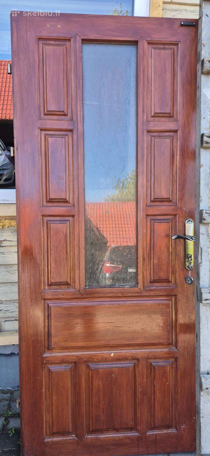 Naudotos lauko medinės durys