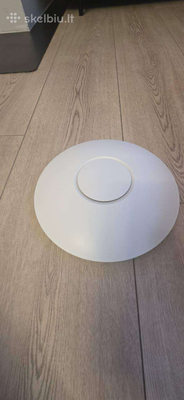 Ubiquiti Unifi Uap su Poe injektoriumi