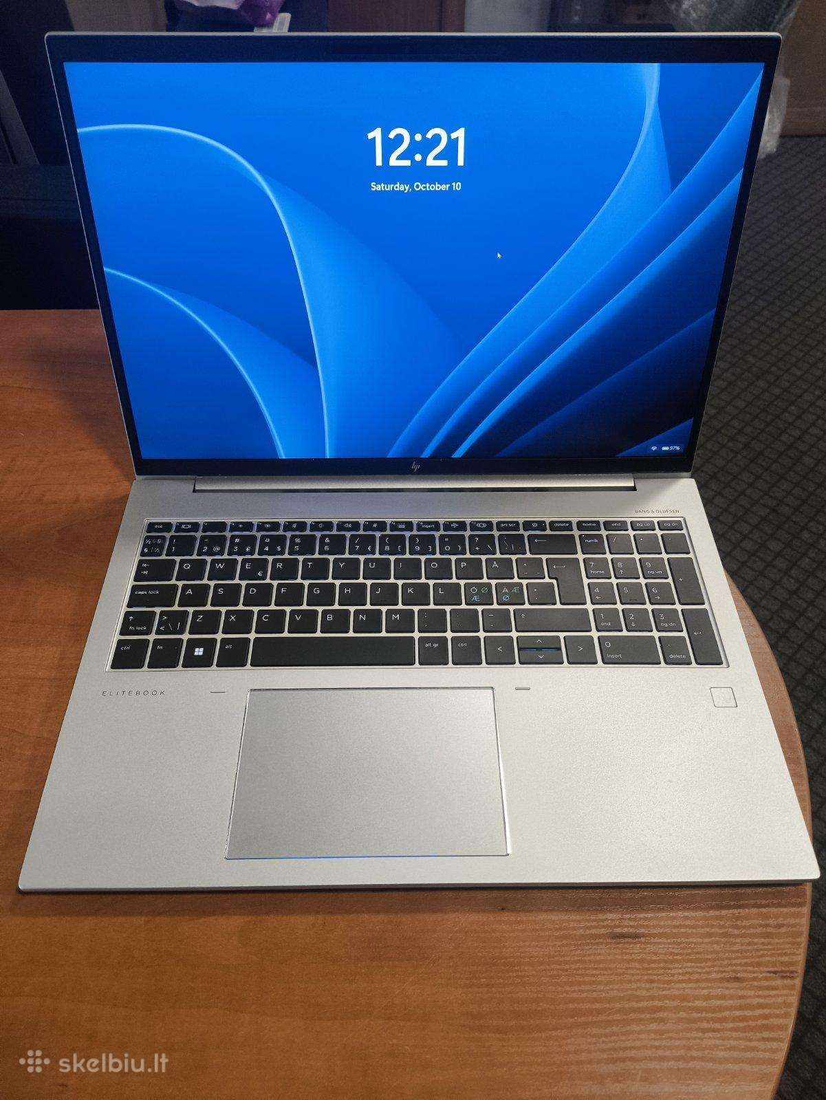 Elite 16" Ts Ryzen 7 7840u 32/256gb 24 Mėn garanti