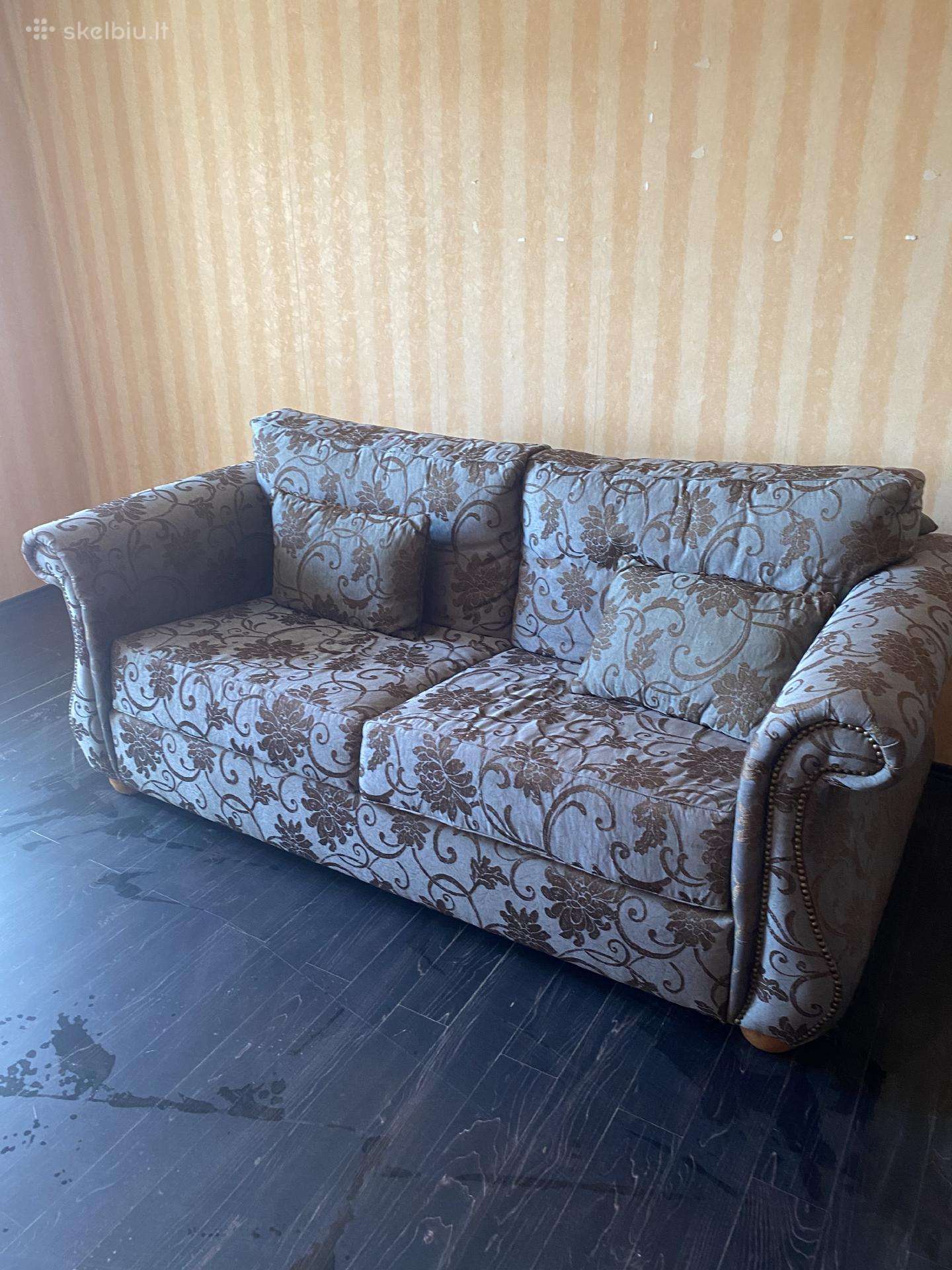 Sofa lova