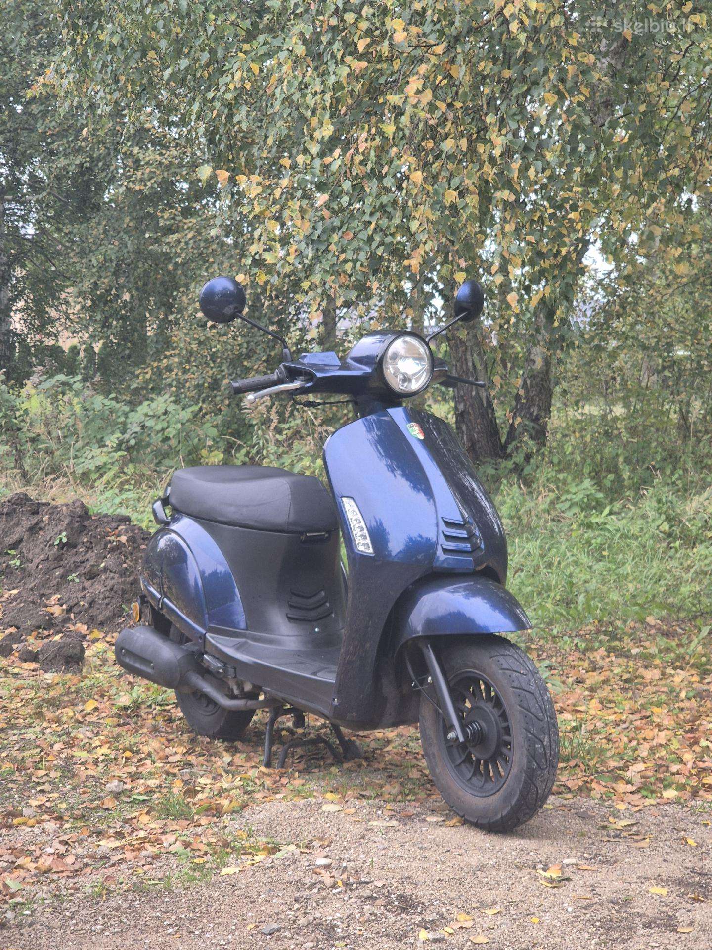 Mosca Capri 50cc, scooters / mopeds
