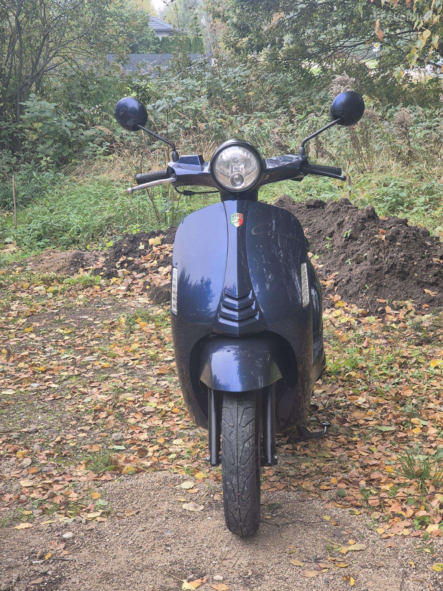 Mosca Capri 50cc, scooters / mopeds