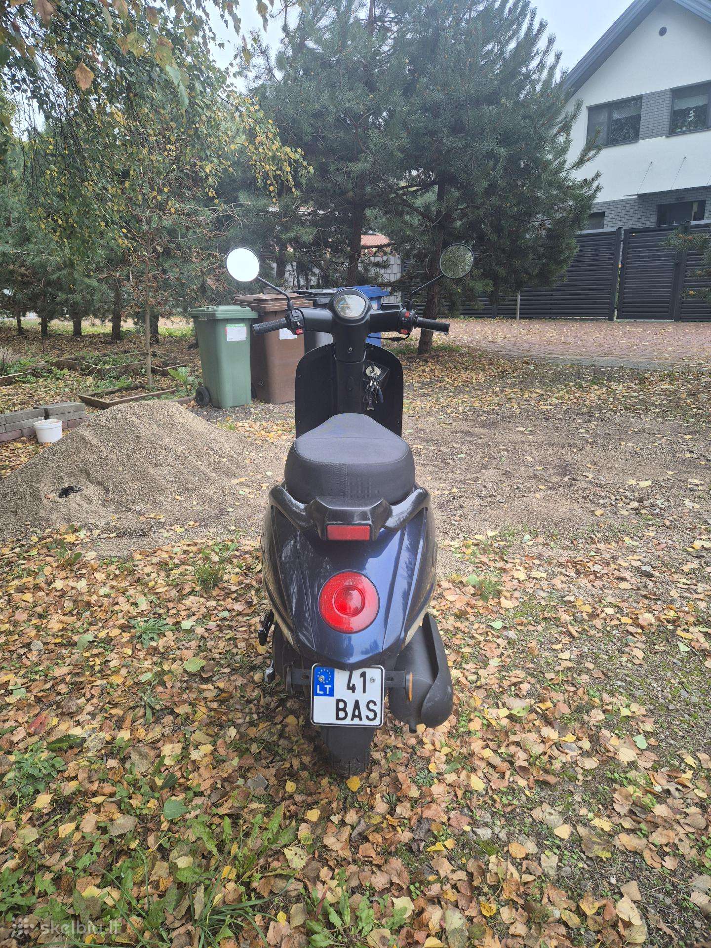 Mosca Capri 50cc, scooters / mopeds