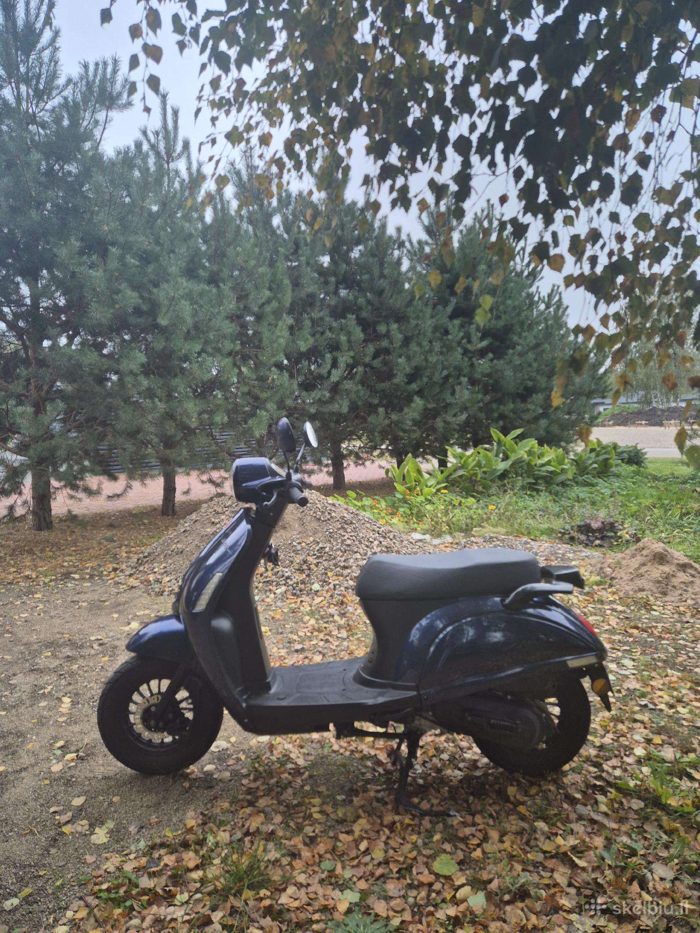 Mosca Capri 50cc, scooters / mopeds