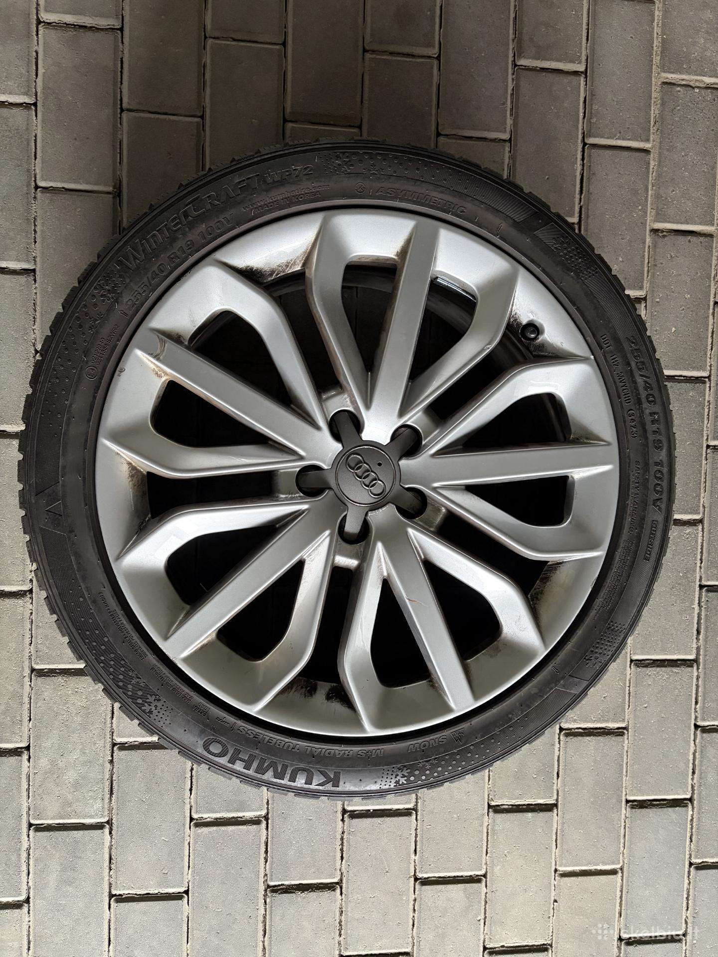 Originalūs Audi A6 R19 ratlankiai su padangomis