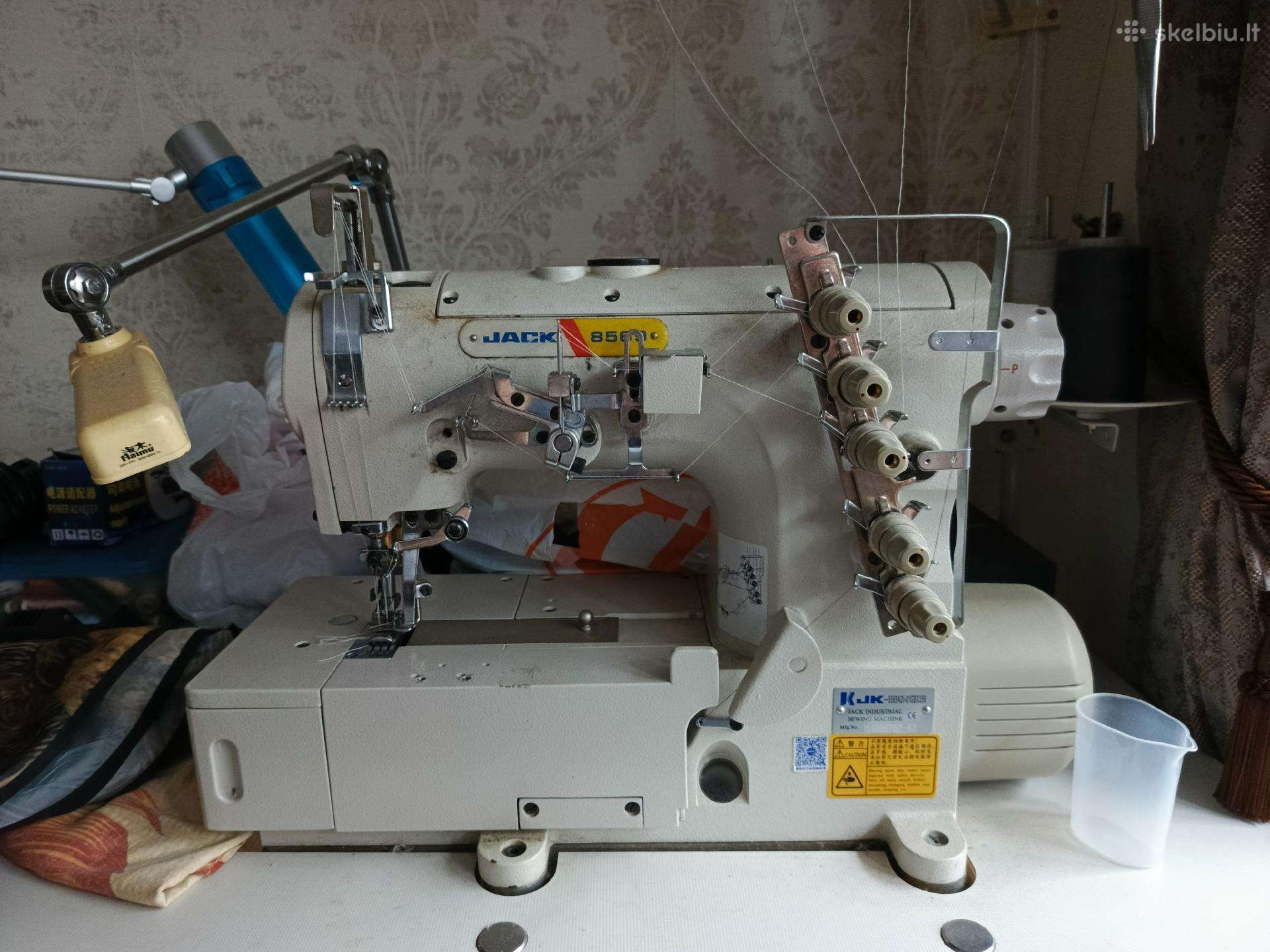 Ploksciasiule pramonine Jack 8569