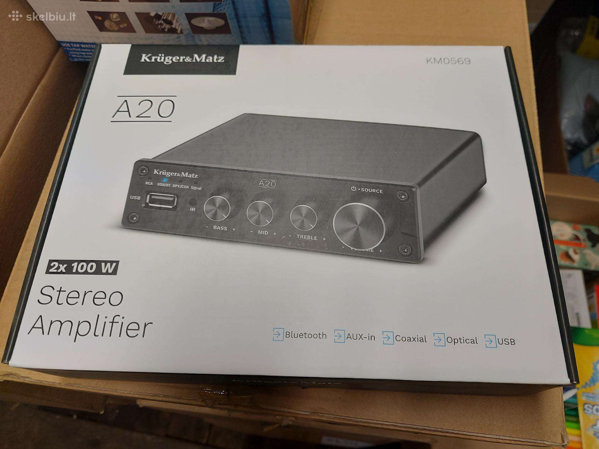 Kruger & Matz stereo stiprintuvo modelis A20