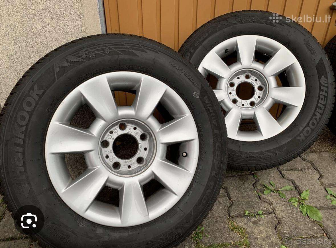 R15 nuo bmw 5 e39