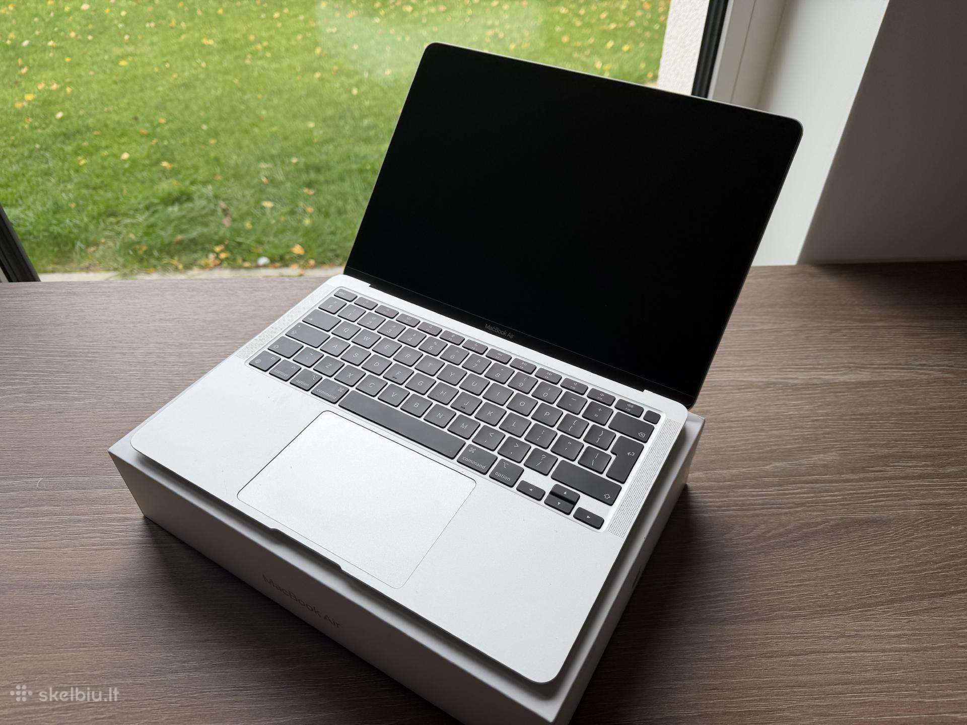 MacBook air M1 8/256