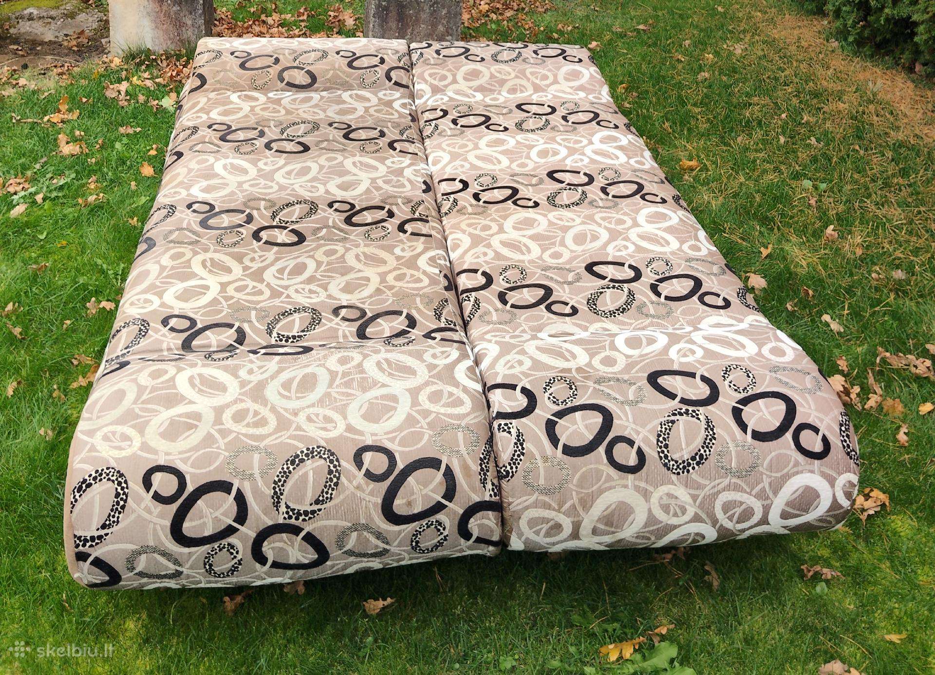 Sofa-lova